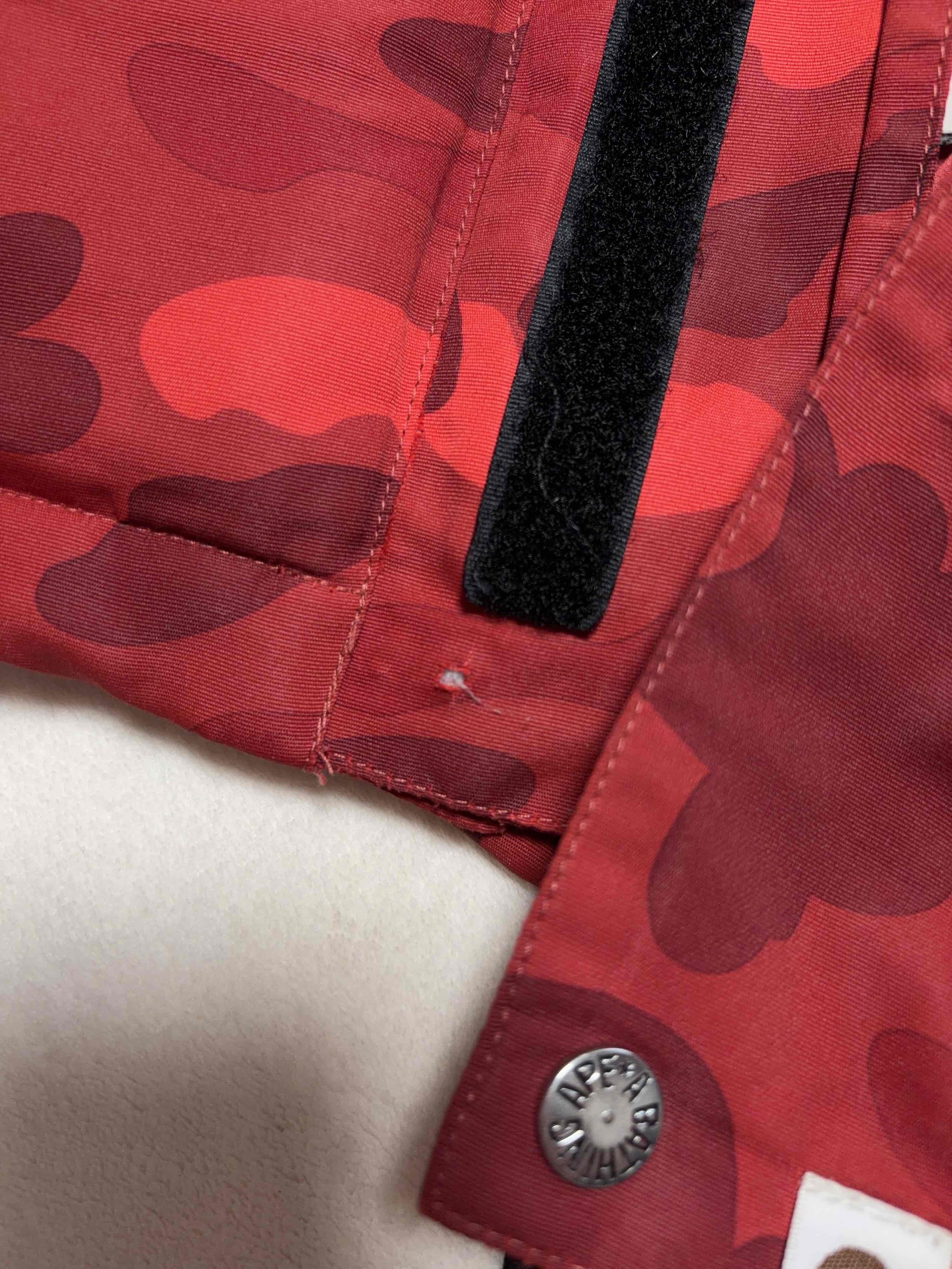 Bape A Bathing Ape Red Camo Shark Light Jacket Size S Size US S / EU 44-46 / 1 - 8 Thumbnail