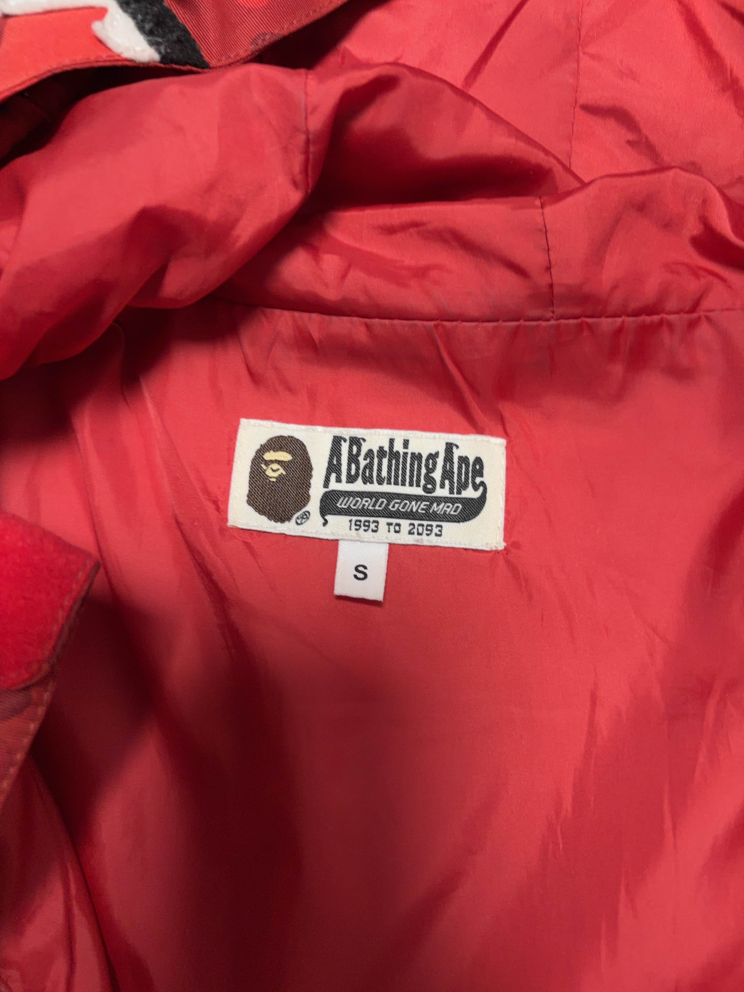 Bape A Bathing Ape Red Camo Shark Light Jacket Size S Size US S / EU 44-46 / 1 - 3 Thumbnail