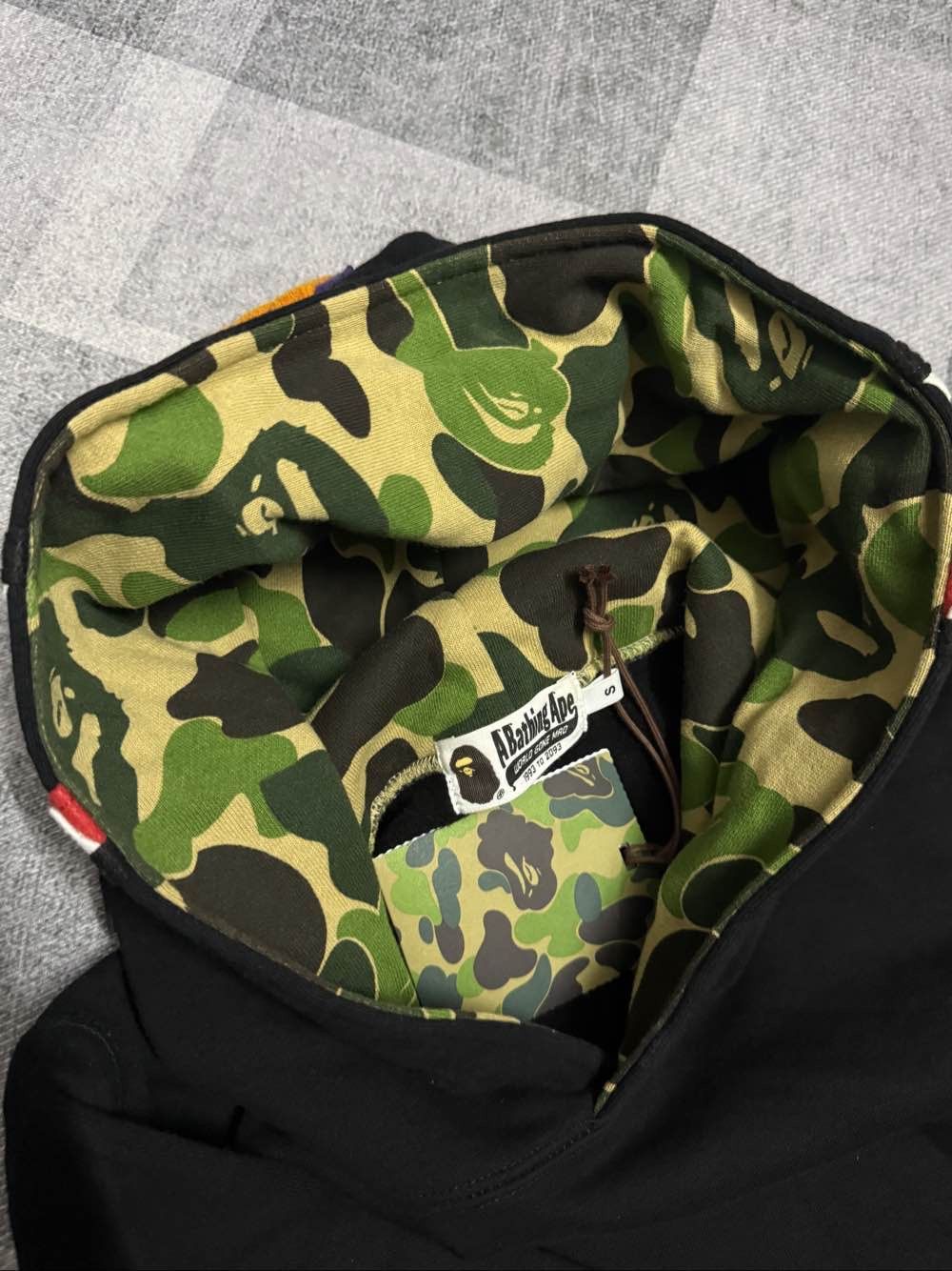 Bape A BATHING APE Shark Camo Hoodie Size S Size US S / EU 44-46 / 1 - 6 Thumbnail