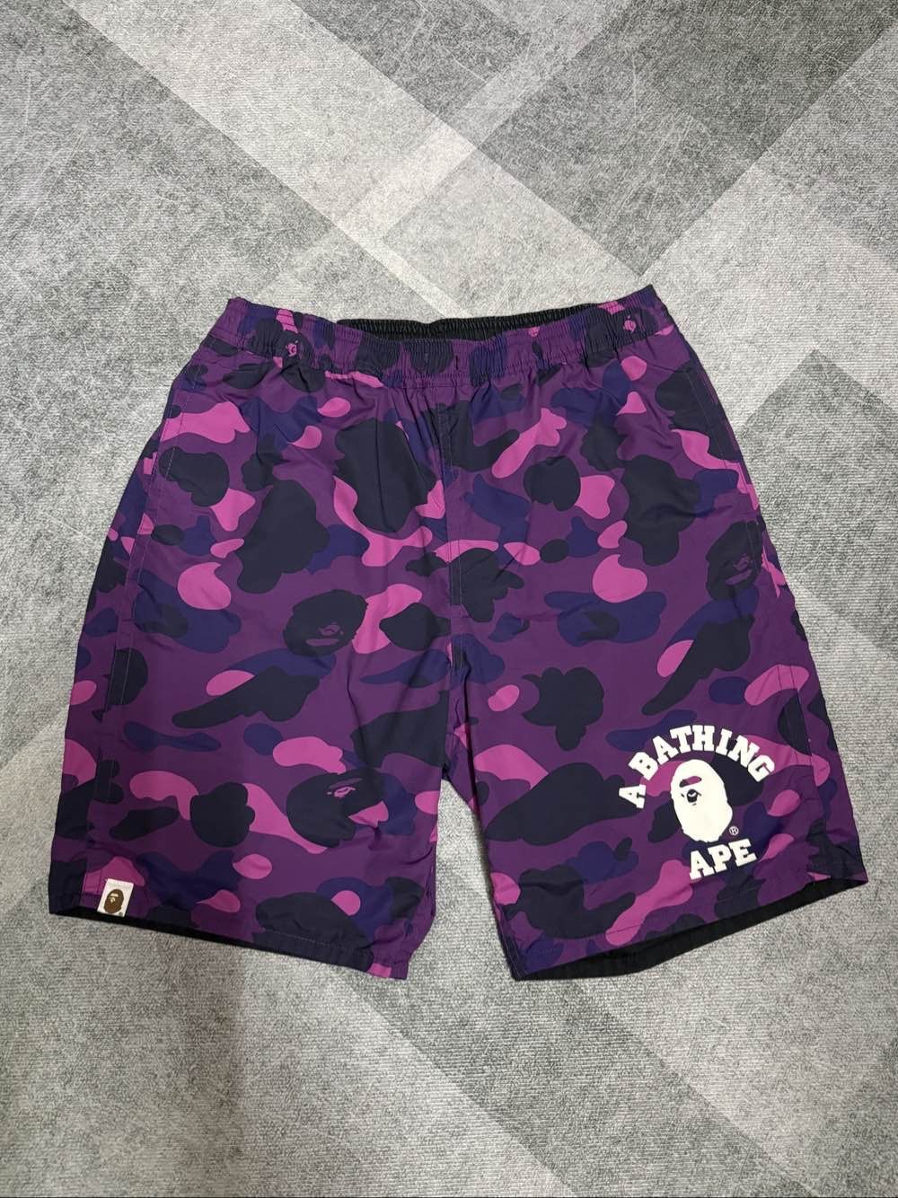 Bape A Bathing Ape Reversible Shark Shorts Size M Size US 32 / EU 48 - 6 Thumbnail