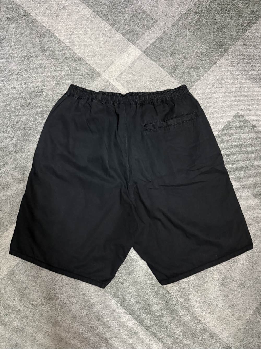 Bape A Bathing Ape Reversible Shark Shorts Size M Size US 32 / EU 48 - 2 Thumbnail