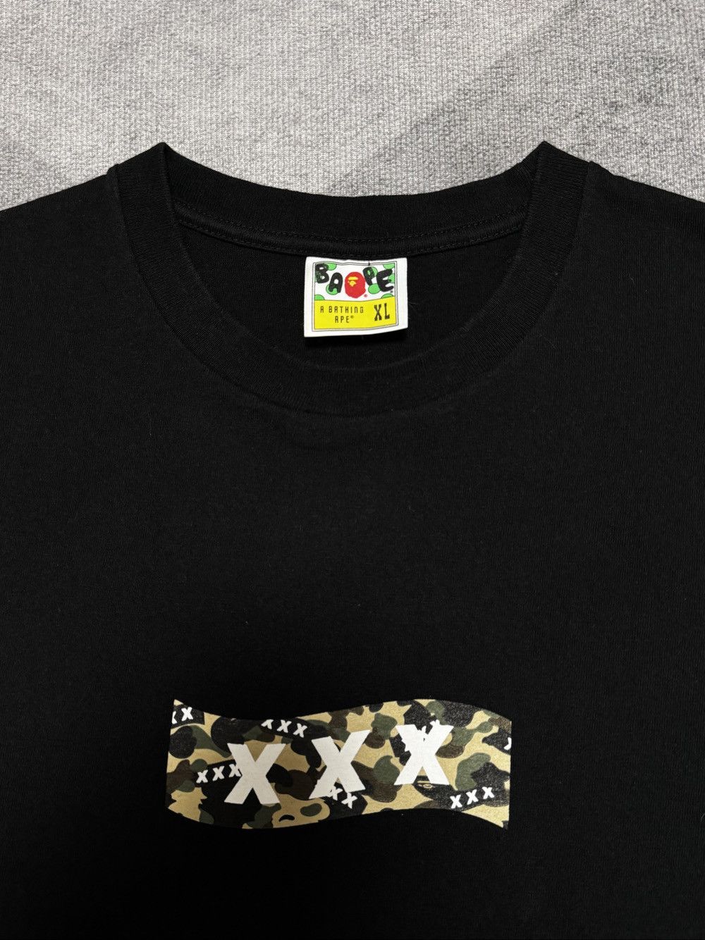Bape A Bathing Ape Camo Logo T-Shirt Size XL Size US XL / EU 56 / 4 - 3 Thumbnail