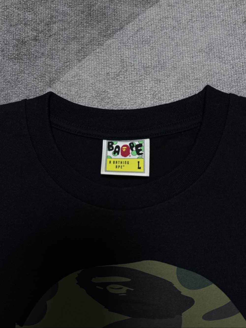 Bape A Bathing Ape Camo Ape Head Logo T-Shirt Size L Size US L / EU 52-54 / 3 - 3 Thumbnail