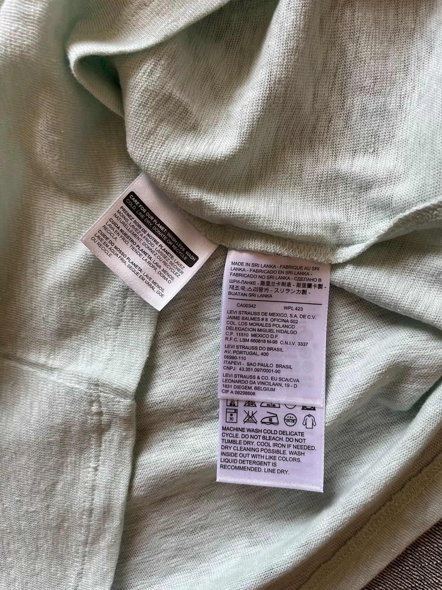 Levi's Levi's Cotton-Linen Blend Short-Sleeve T-Shirt Size US M / EU 48-50 / 2 - 5 Thumbnail
