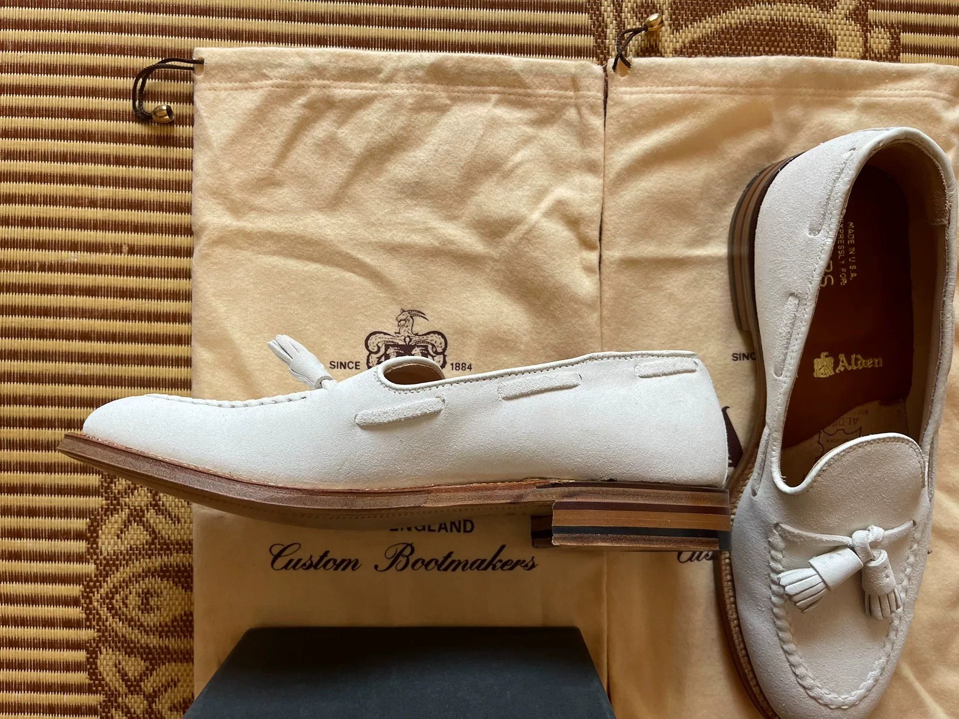Alden Alden Men's White Tassel Suede Loafers Size US 8 / EU 41 - 6 Thumbnail