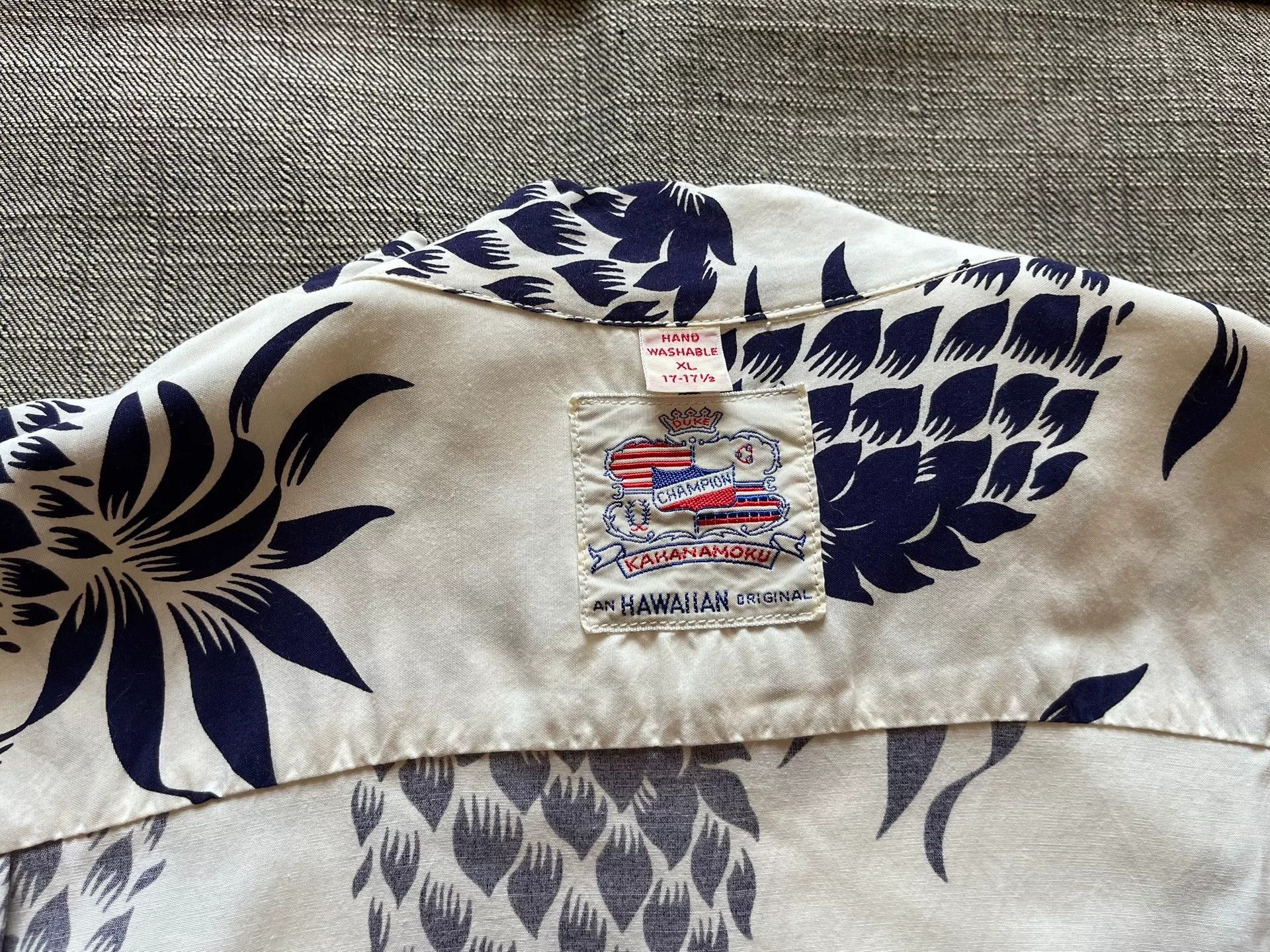 Duke Kahanamoku Duke Kahanamoku Pineapple Hawaiian Shirt Size US M / EU 48-50 / 2 - 6 Thumbnail