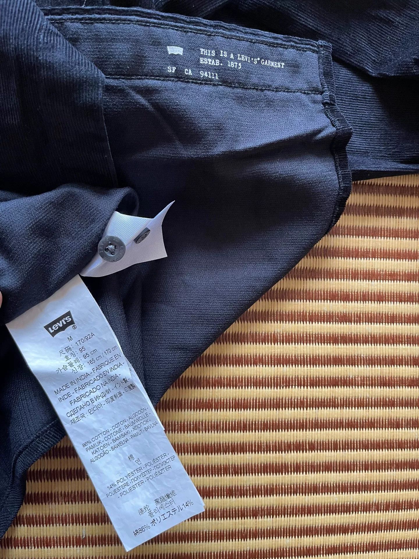 Levi's Vintage Clothing Levi's LVC Black Corduroy Slim Shirt Size US M / EU 48-50 / 2 - 5 Thumbnail