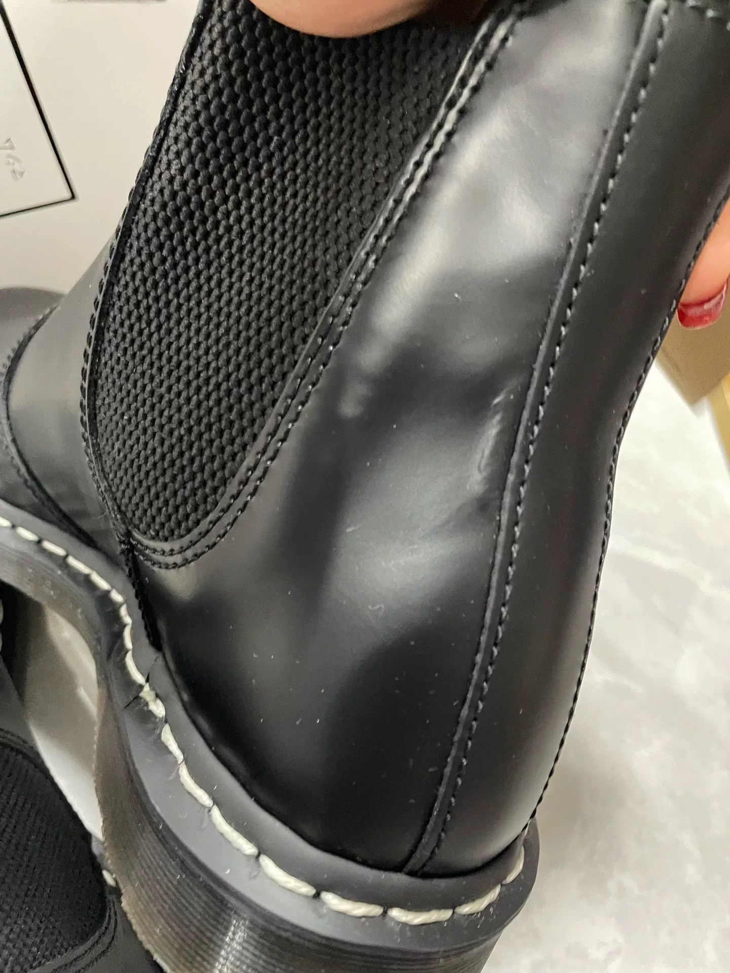 Dr. Martens Dr Martens Chelsea Leather Boots Size US 10 / EU 43 - 3 Thumbnail