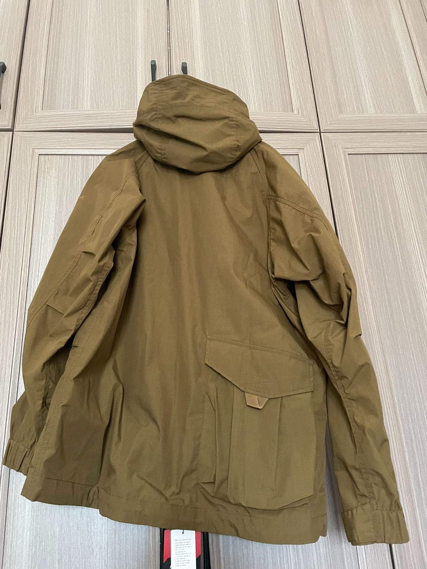 NANGA NANGA TAKIBI MOUNT Windproof Hooded Jacket Size US L / EU 52-54 / 3 - 4 Thumbnail