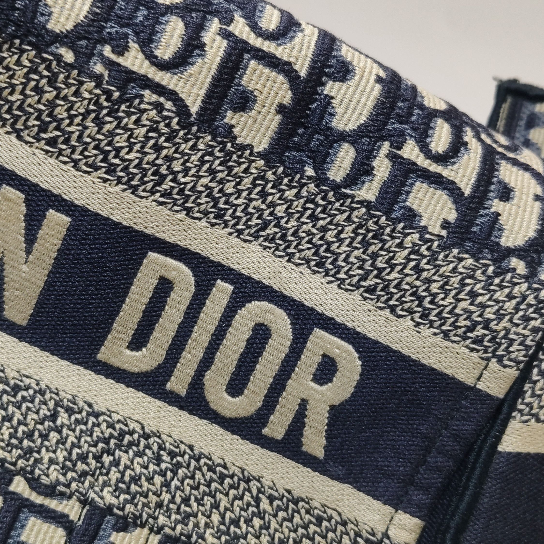 Dior Dior Women os Shoulder Bags Size ONE SIZE - 19 Thumbnail
