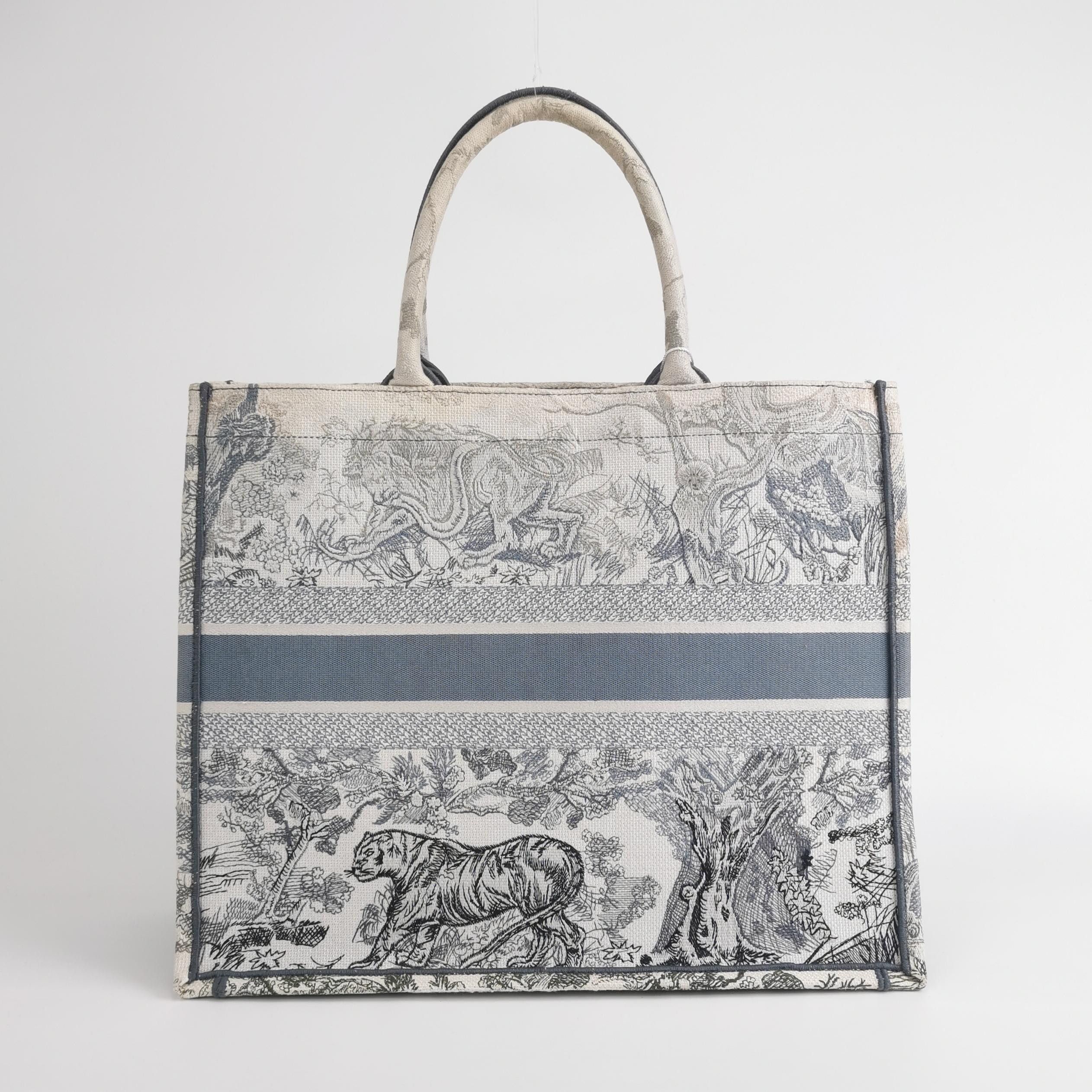 Dior Dior Women os Tote Bags Size ONE SIZE - 5 Thumbnail