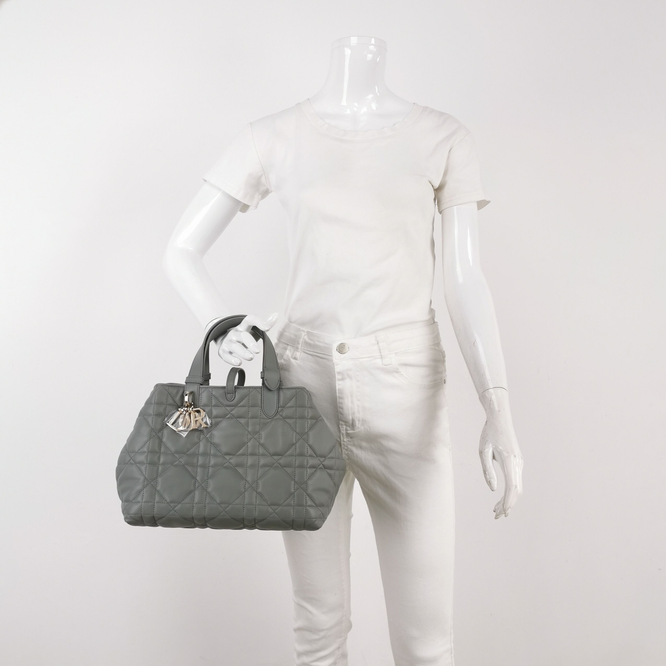Dior Dior Women os Tote Bags Size ONE SIZE - 2 Thumbnail