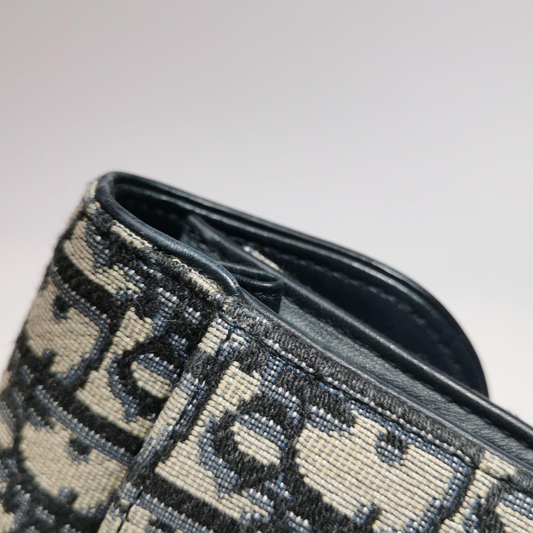 Dior Dior Women os Shoulder Bags Size ONE SIZE - 18 Thumbnail