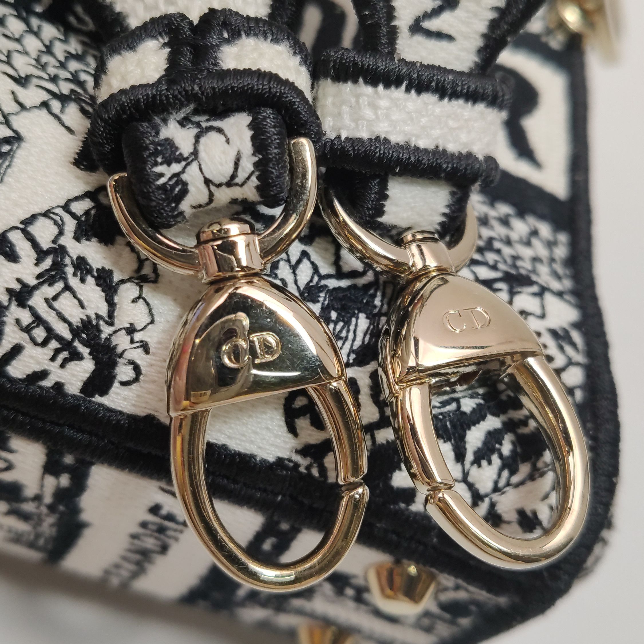 Dior Dior Women os Shoulder Bags Size ONE SIZE - 12 Thumbnail