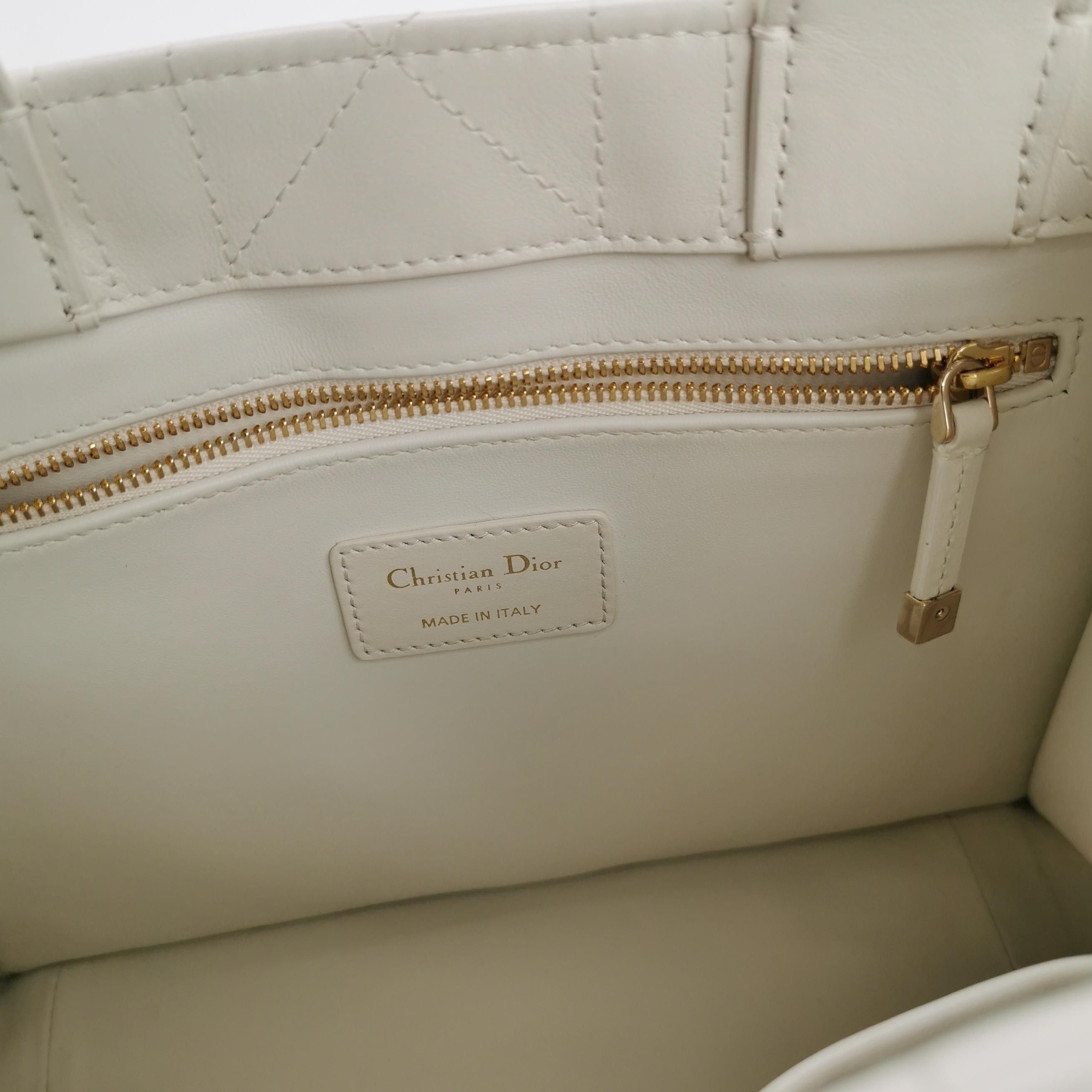 Dior Dior Women os Shoulder Bags Size ONE SIZE - 8 Thumbnail