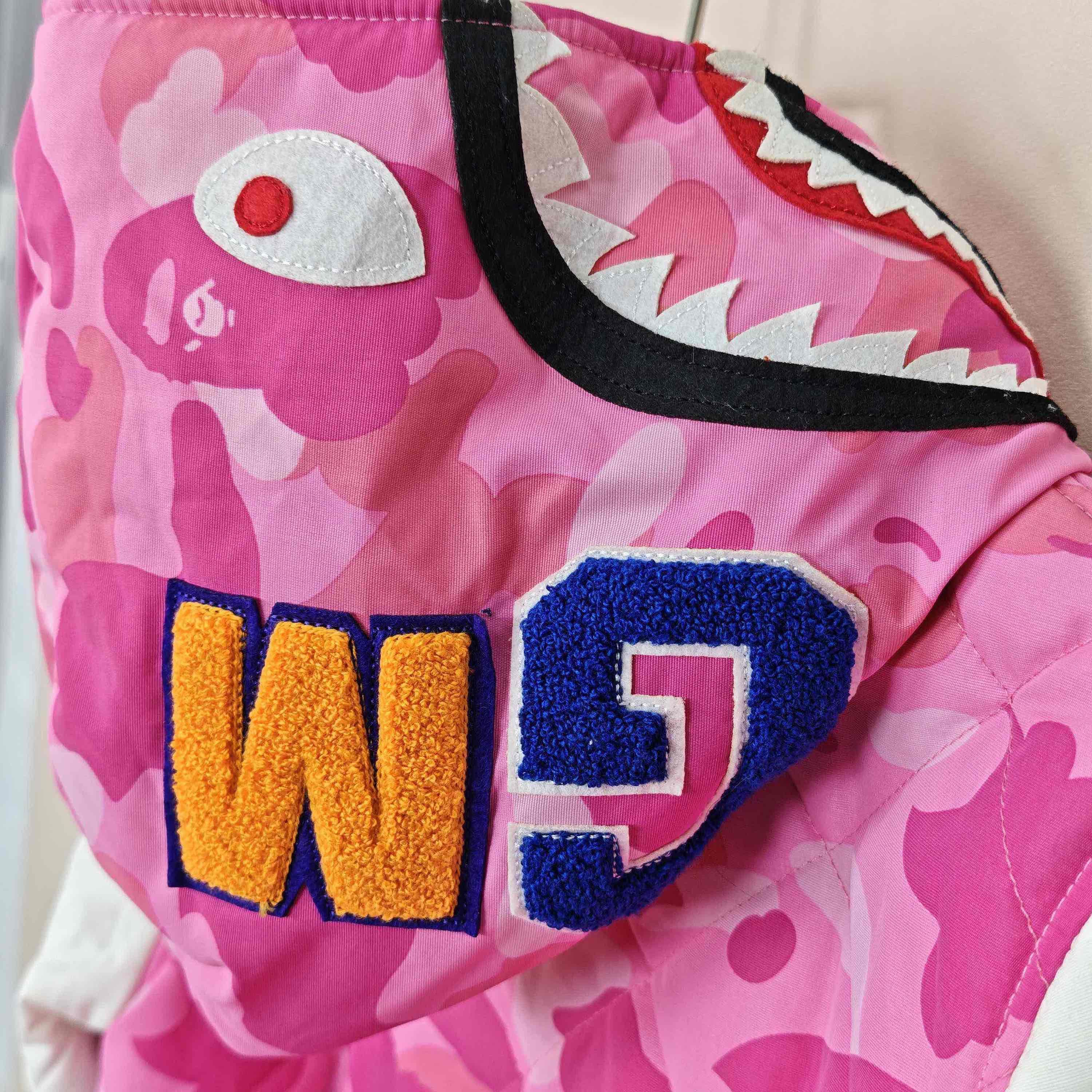 Bape A BATHING APE Pink Camo Shark Jacket Size XS Size US XS / EU 42 / 0 - 8 Thumbnail