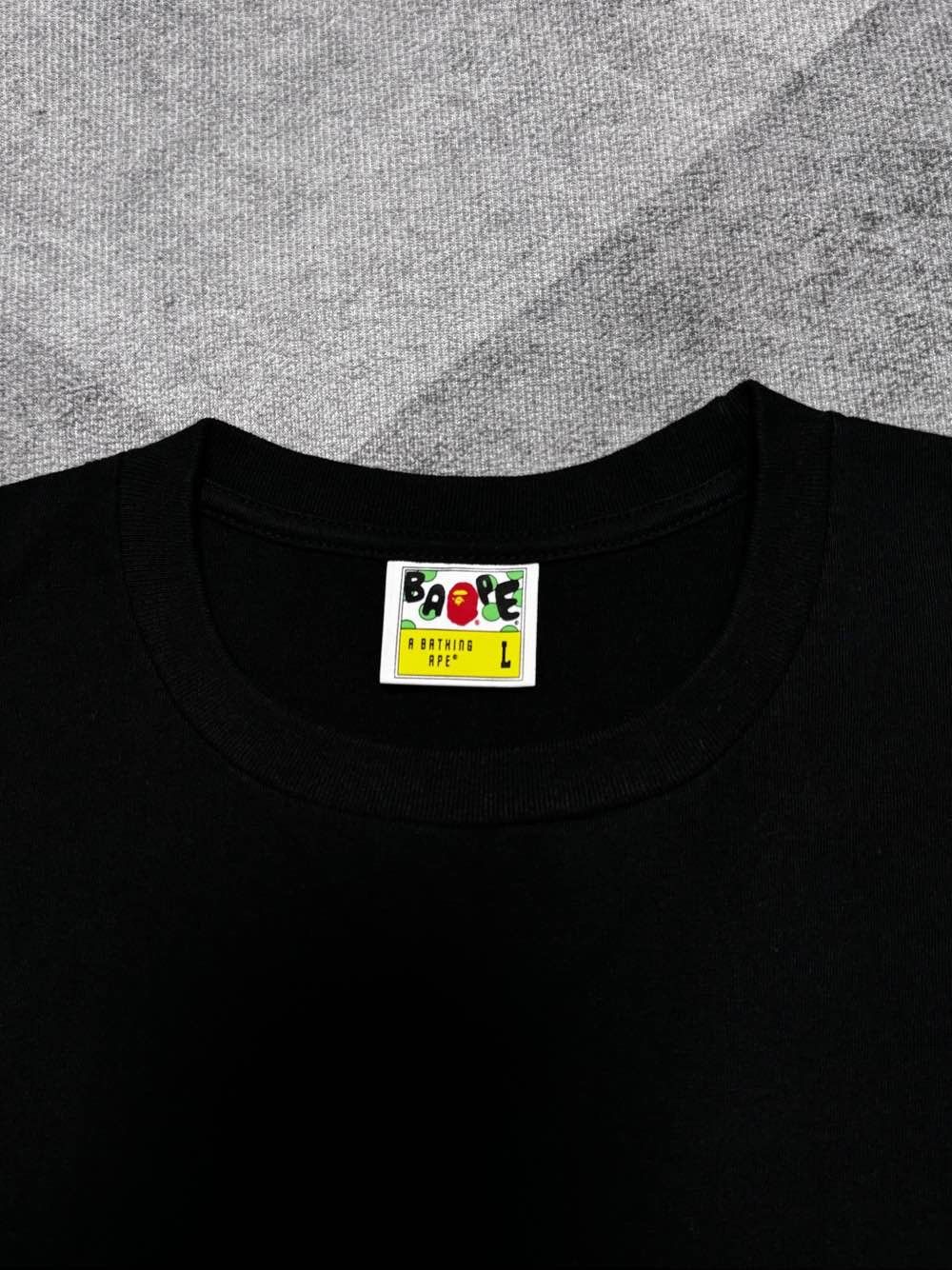 Bape A Bathing Ape Shark Camo T-Shirt Size L Size US L / EU 52-54 / 3 - 3 Thumbnail