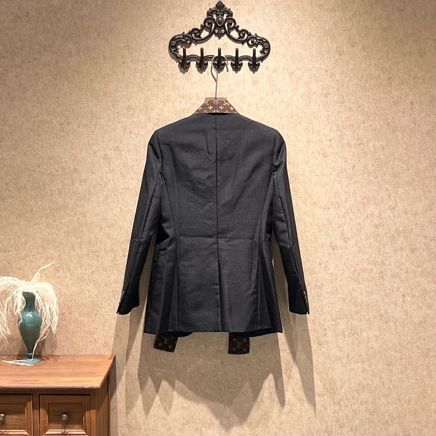 Louis Vuitton Louis Vuitton Monogram Wool Blazer Size 34 Size XXS / US 00 / IT 34 - 2 Thumbnail
