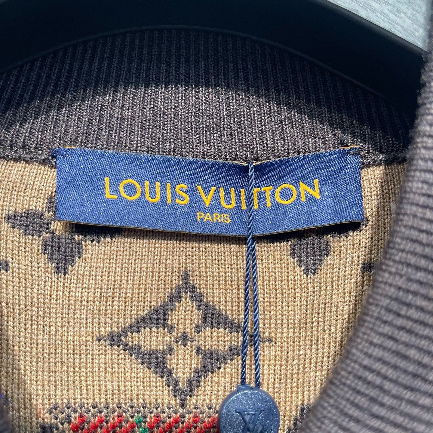 Louis Vuitton Louis Vuitton x NBA Monogram Zip Jacket Size L Size US L / EU 52-54 / 3 - 3 Thumbnail