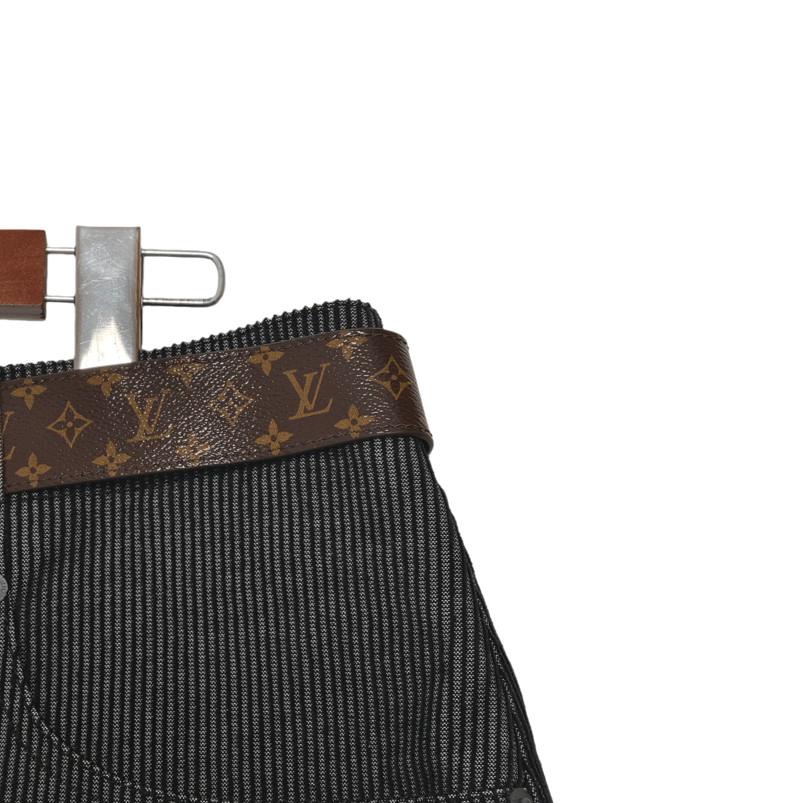 Louis Vuitton Louis Vuitton Monogram Stripe Mini Skirt Size 42 Size 30" / US 8 / IT 44 - 7 Thumbnail