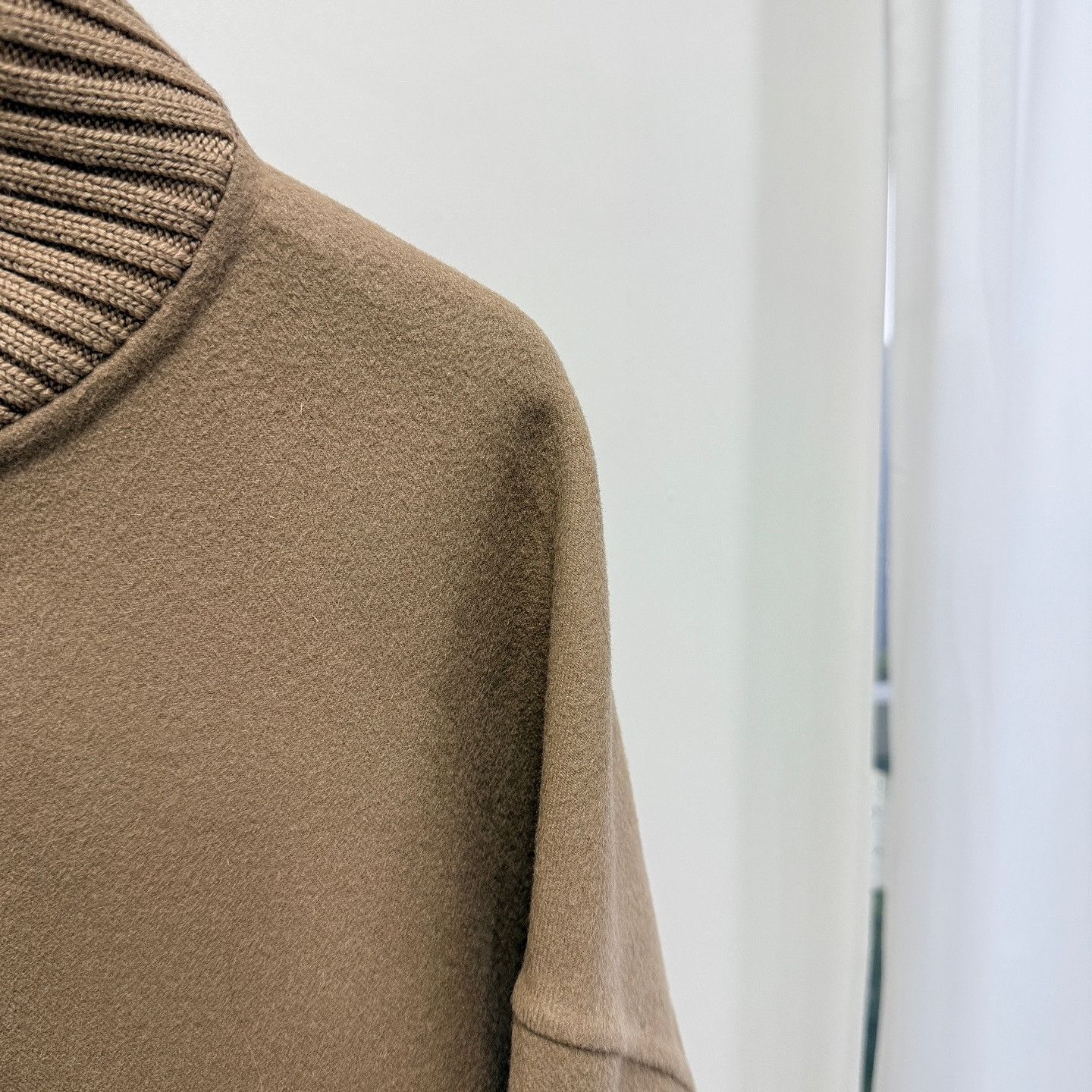 Louis Vuitton Louis Vuitton Wool Coat Beige Size 40 Size S / US 4 / IT 40 - 6 Thumbnail