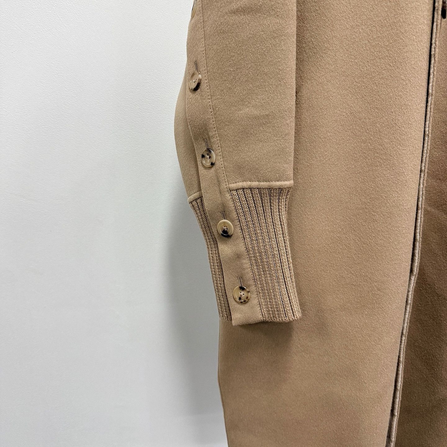 Louis Vuitton Louis Vuitton Wool Coat Beige Size 40 Size S / US 4 / IT 40 - 7 Thumbnail