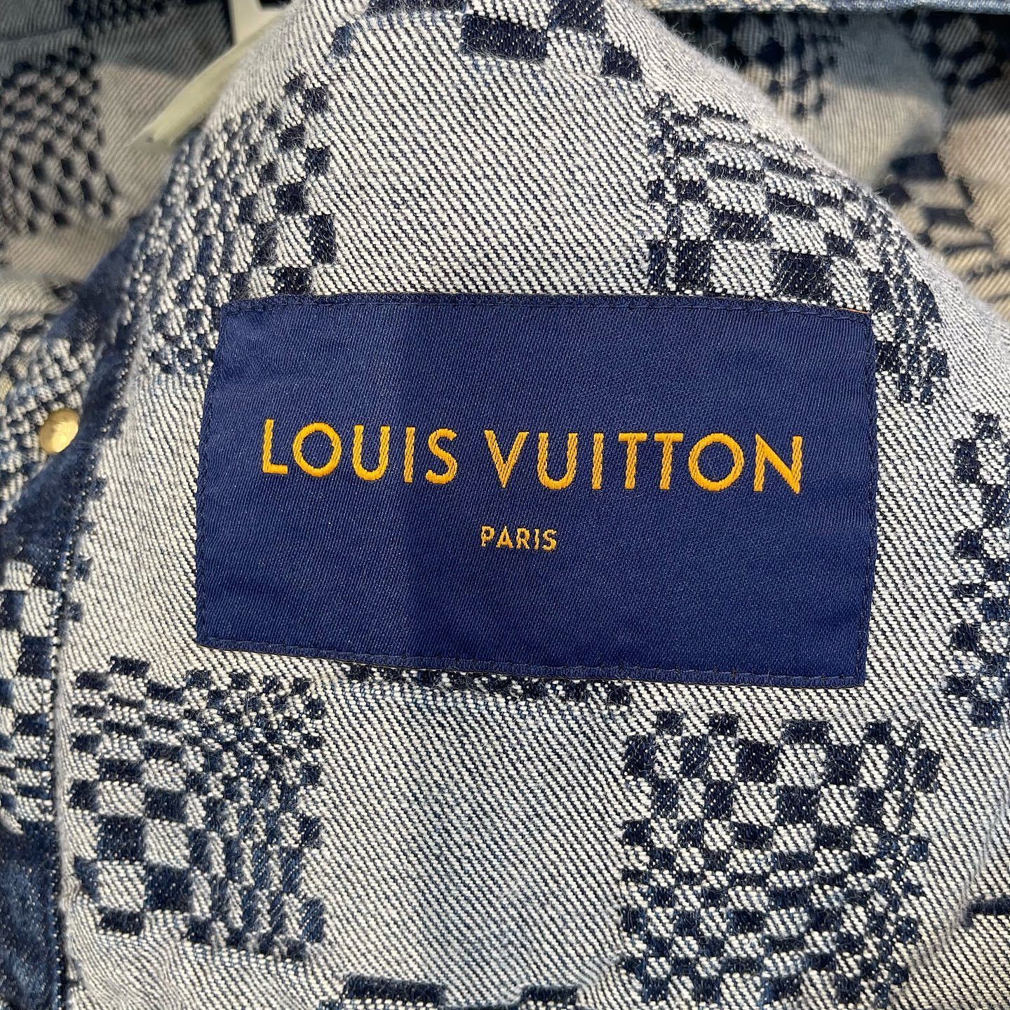Louis Vuitton Louis Vuitton Checkerboard Denim Jacket Size 48 Size US M / EU 48-50 / 2 - 3 Thumbnail