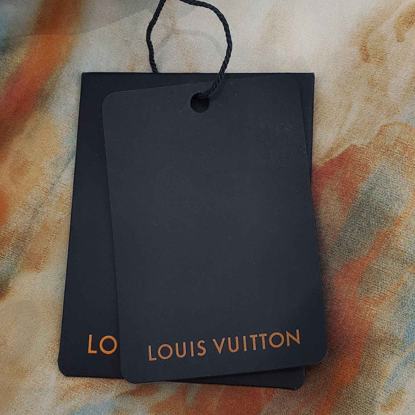 Louis Vuitton Louis Vuitton Graffiti Silk T-Shirt Size 36 Size XS / US 0-2 / IT 36-38 - 7 Thumbnail