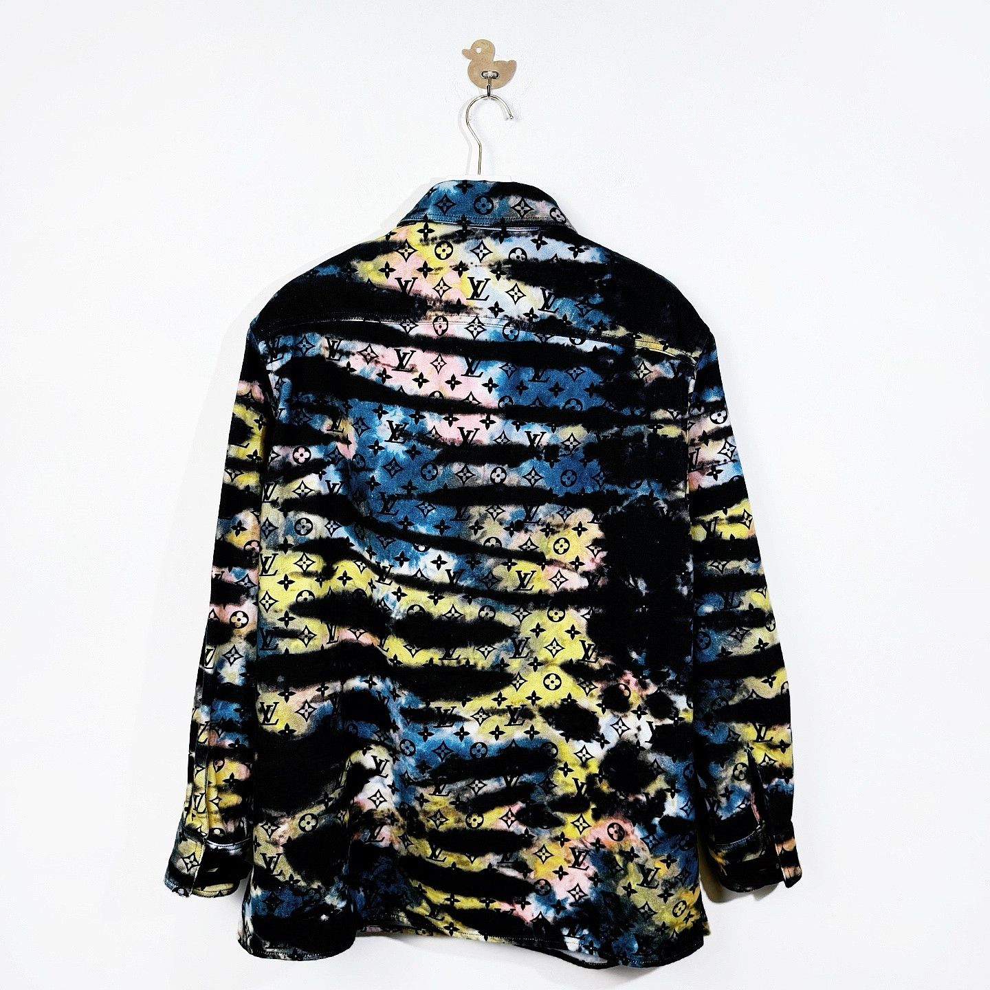 Louis Vuitton Louis Vuitton Monogram Tie-Dye Shirt Size S Size US S / EU 44-46 / 1 - 2 Thumbnail