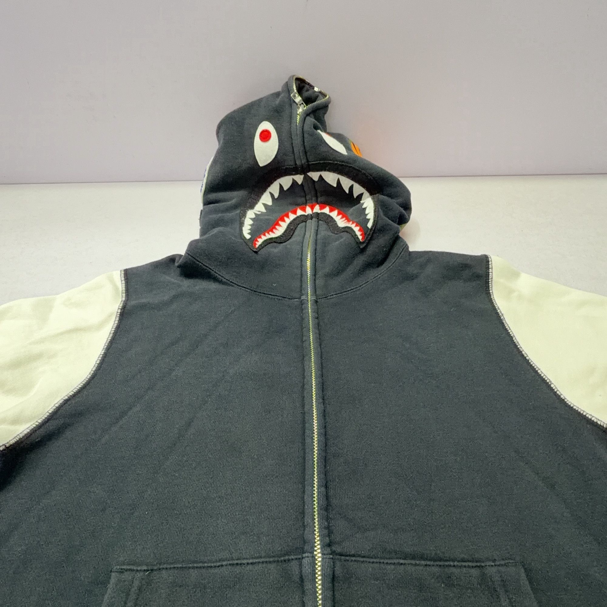 Bape A BATHING APE Shark Tiger Full Zip Hoodie Size S Size US S / EU 44-46 / 1 - 9 Thumbnail