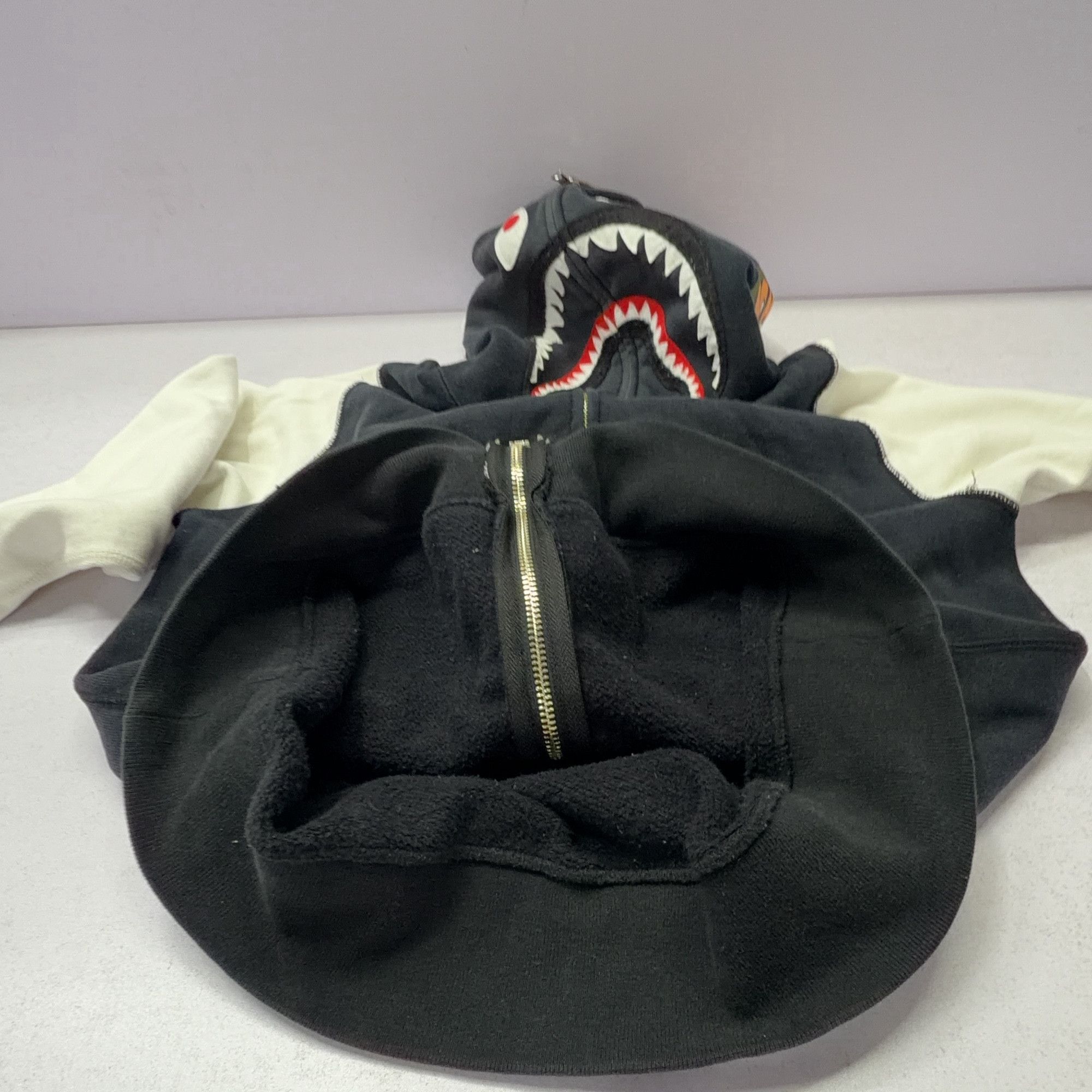 Bape A BATHING APE Shark Tiger Full Zip Hoodie Size S Size US S / EU 44-46 / 1 - 14 Thumbnail