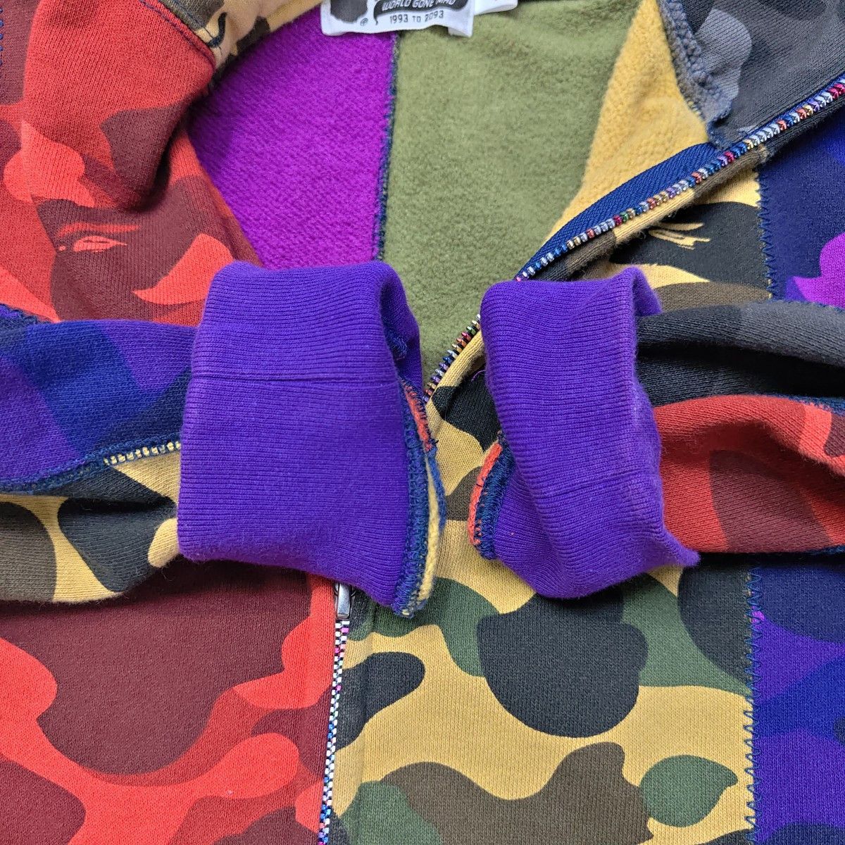 Bape A BATHING APE Crazy Camo Shark Hoodie Size XS Size US XS / EU 42 / 0 - 7 Thumbnail