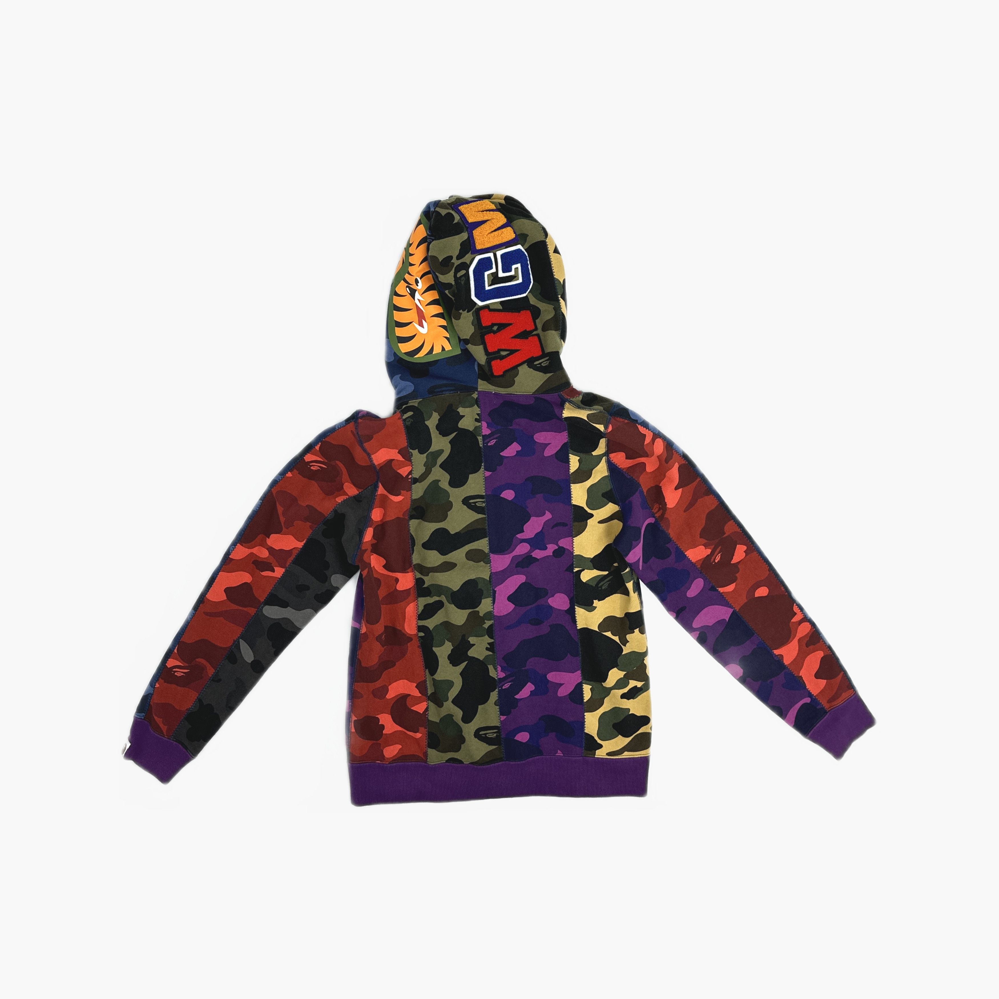 Bape A BATHING APE Crazy Camo Shark Hoodie Size XS Size US XS / EU 42 / 0 - 2 Thumbnail