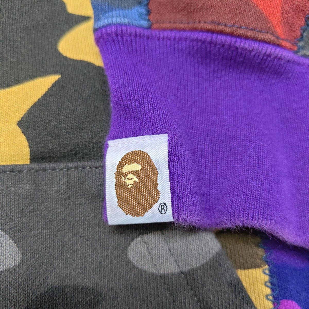 Bape A BATHING APE Crazy Camo Shark Hoodie Size XS Size US XS / EU 42 / 0 - 6 Thumbnail