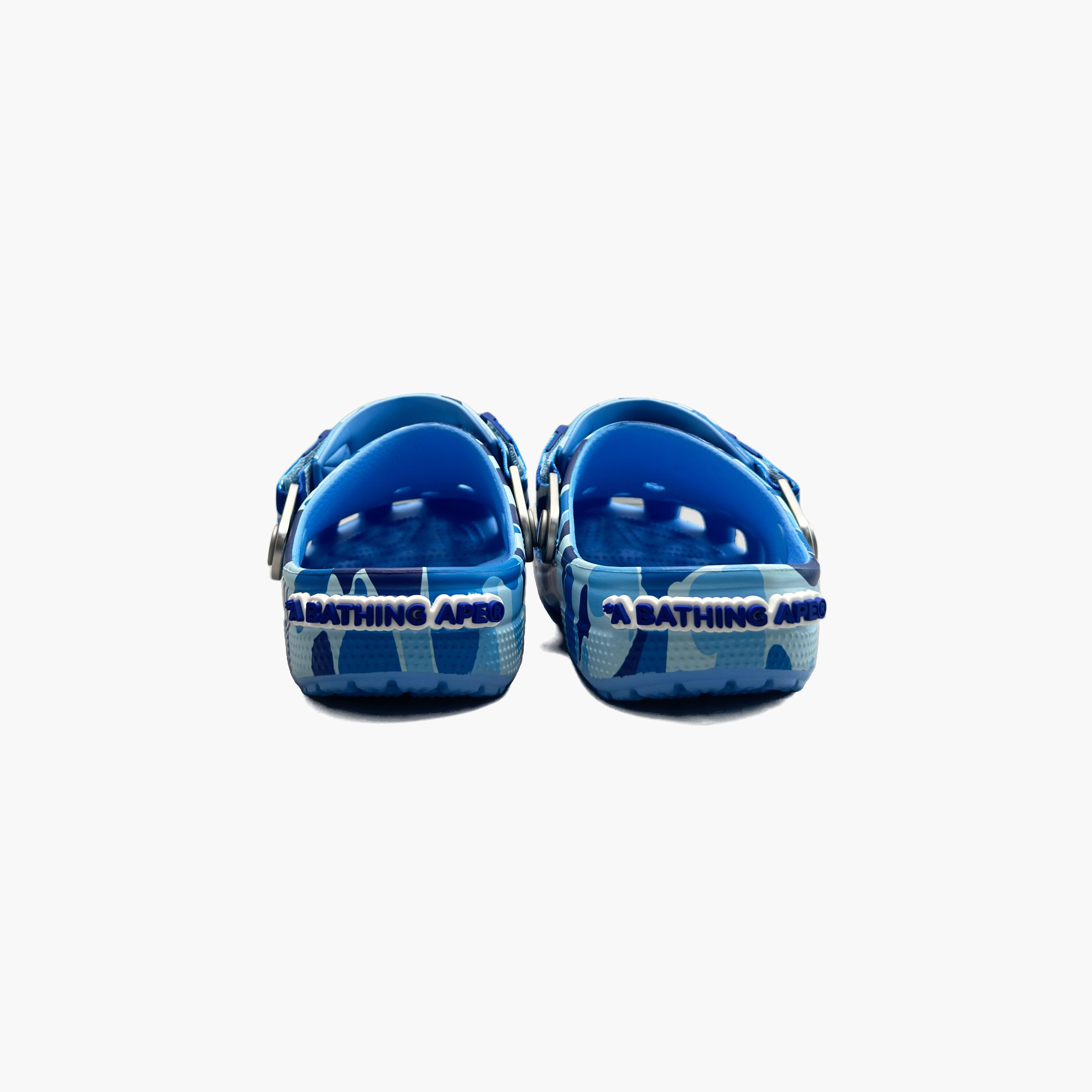 Bape × Crocs A Bathing Ape x Crocs Camo Classic Clog Blue Size 5 Size US 5 / EU 37 - 6 Thumbnail