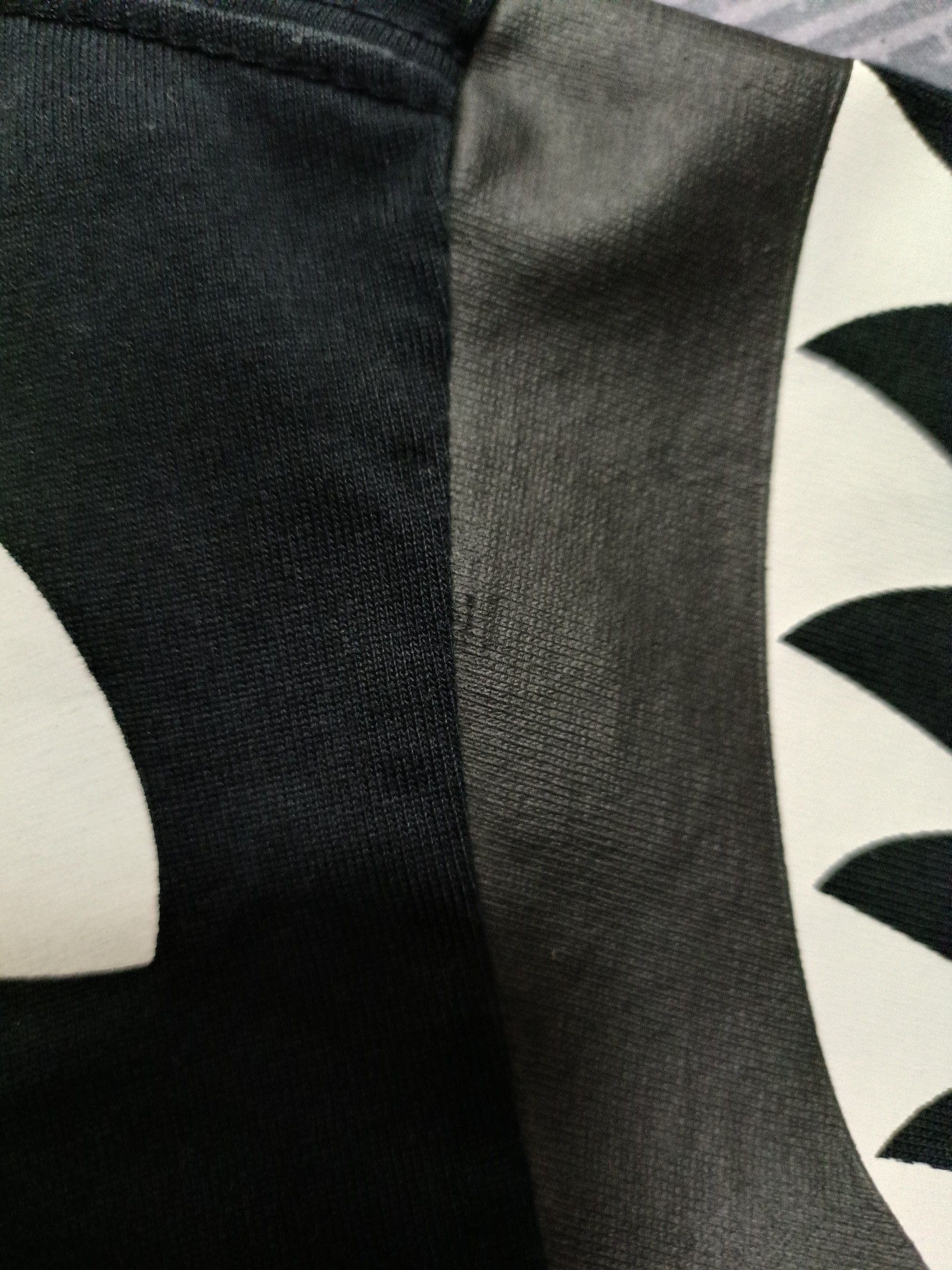 Bape A Bathing Ape Shark Graphic T-Shirt Size XL Size US XL / EU 56 / 4 - 5 Thumbnail
