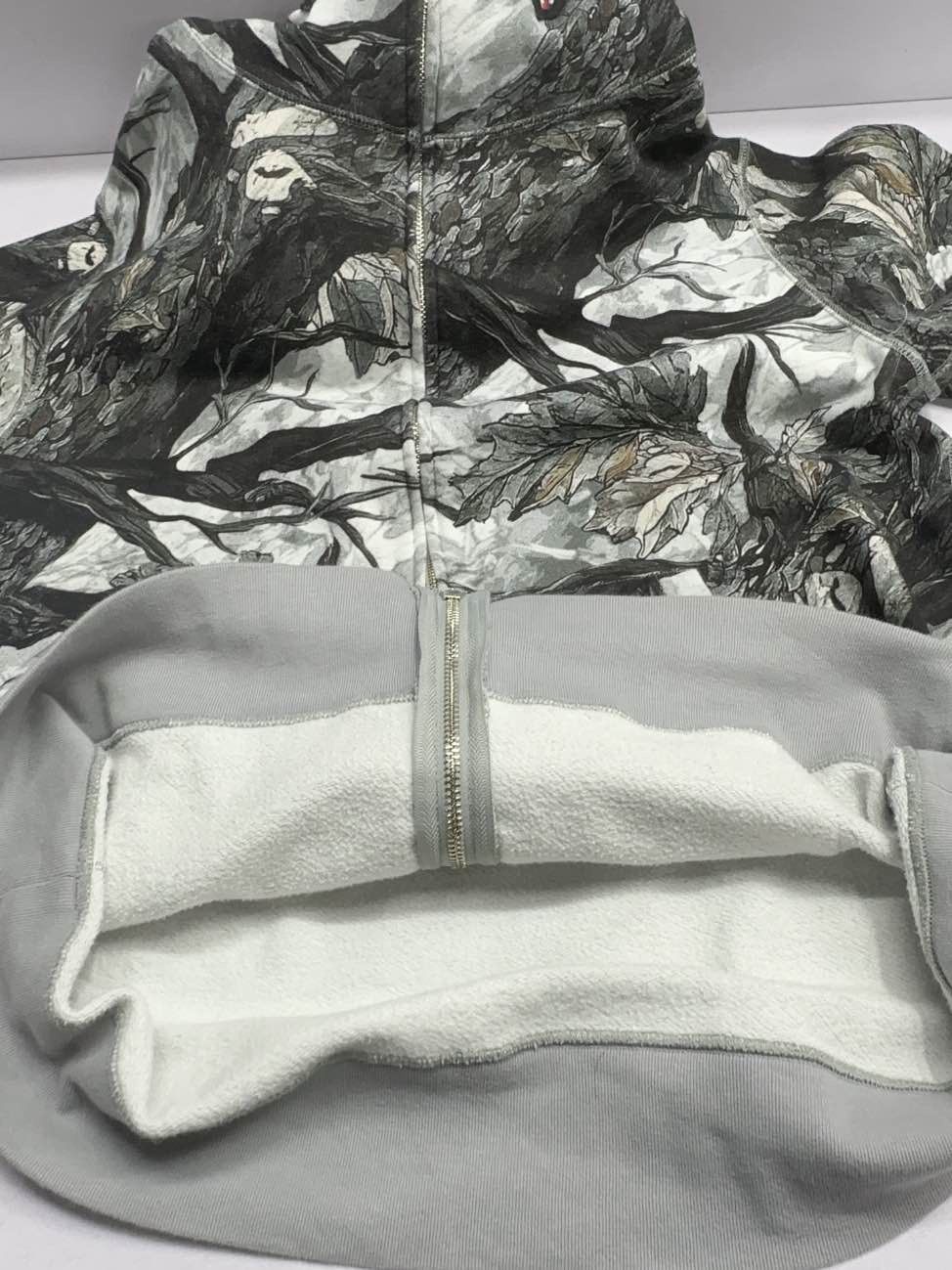 Bape A Bathing Ape Tree Edge Camo Shark Hoodie Size L Size US L / EU 52-54 / 3 - 7 Thumbnail