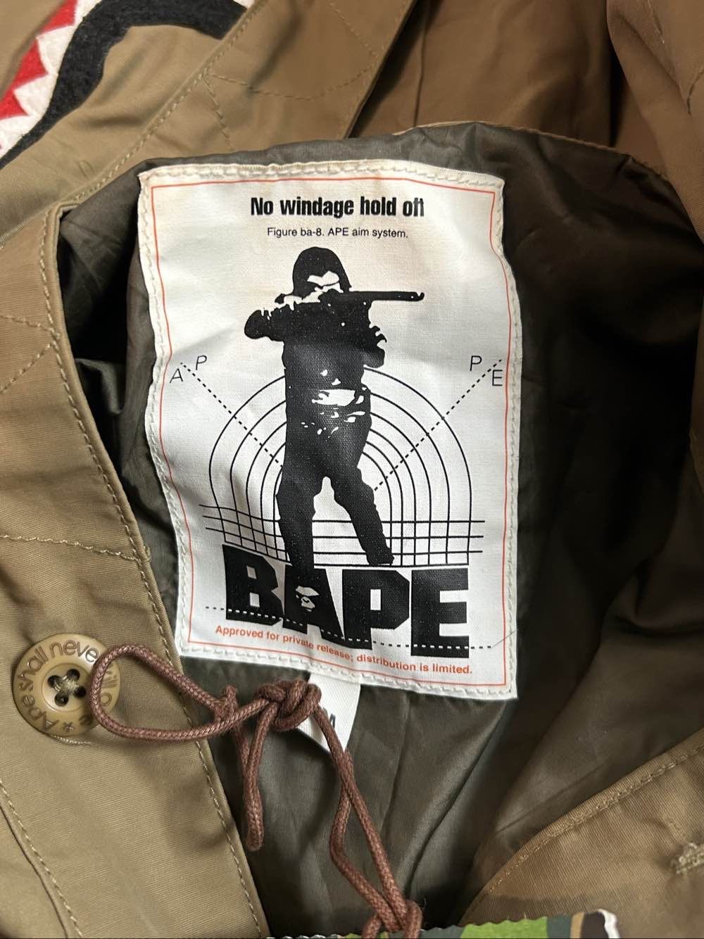 Bape A Bathing Ape Shark Multi-Pocket Jacket Size M Size US M / EU 48-50 / 2 - 3 Thumbnail