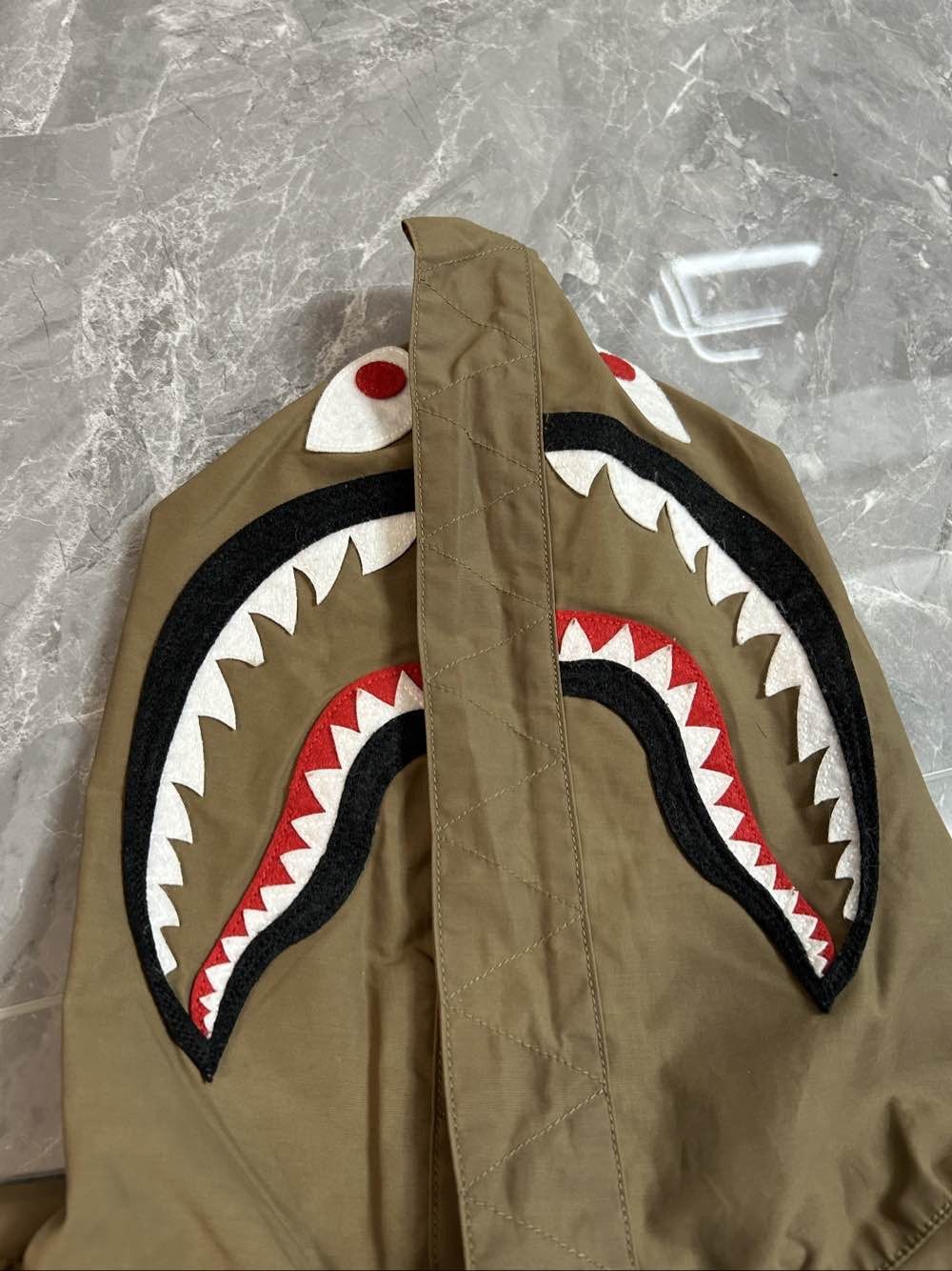 Bape A Bathing Ape Shark Multi-Pocket Jacket Size M Size US M / EU 48-50 / 2 - 7 Thumbnail