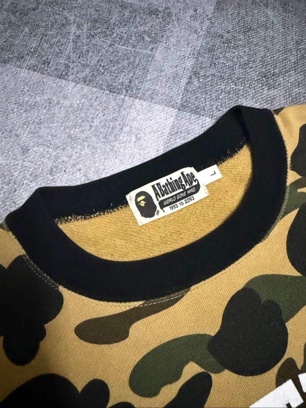 Bape A BATHING APE Camo Ape Head Sweatshirt Size L Size US L / EU 52-54 / 3 - 6 Thumbnail