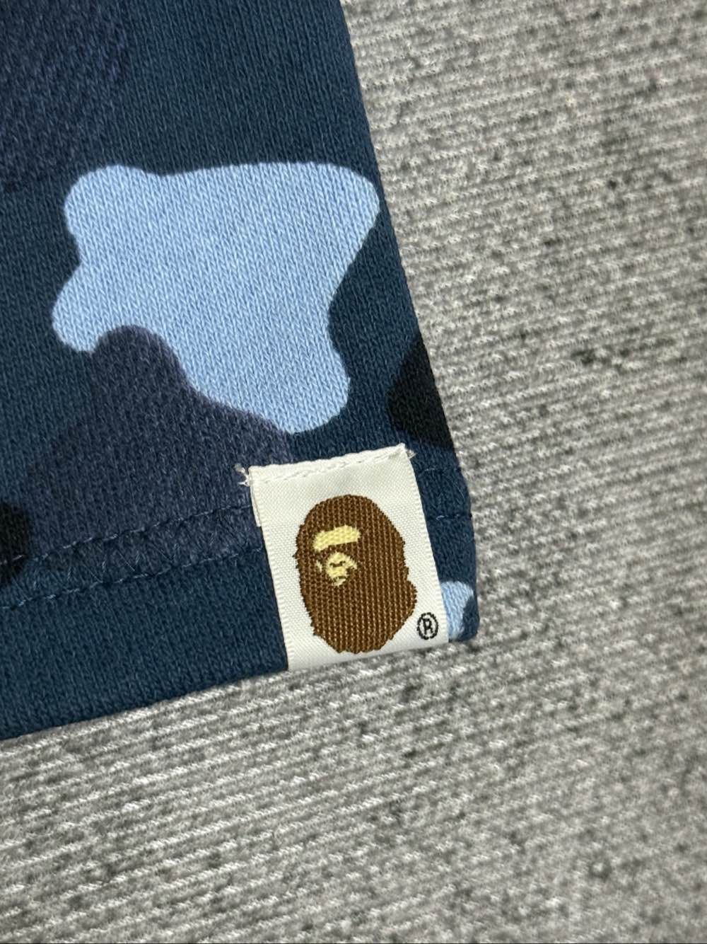 Bape A BATHING APE Camo Shark Shorts Size XXL Size US 38 / EU 54 - 8 Thumbnail