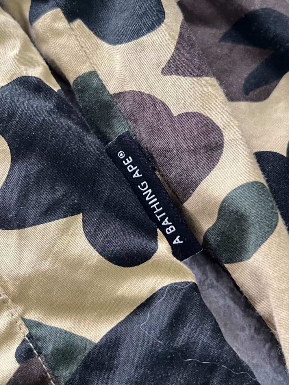 Bape A Bathing Ape Camo Frog Toggle Jacket Size L Size US L / EU 52-54 / 3 - 8 Thumbnail