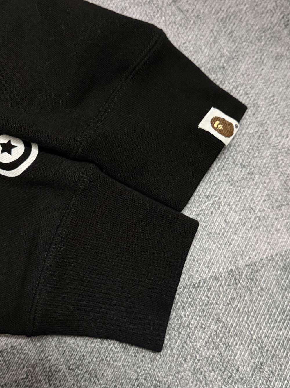Bape A BATHING APE Split Camo Shark Tiger Hoodie Size M Size US M / EU 48-50 / 2 - 12 Thumbnail
