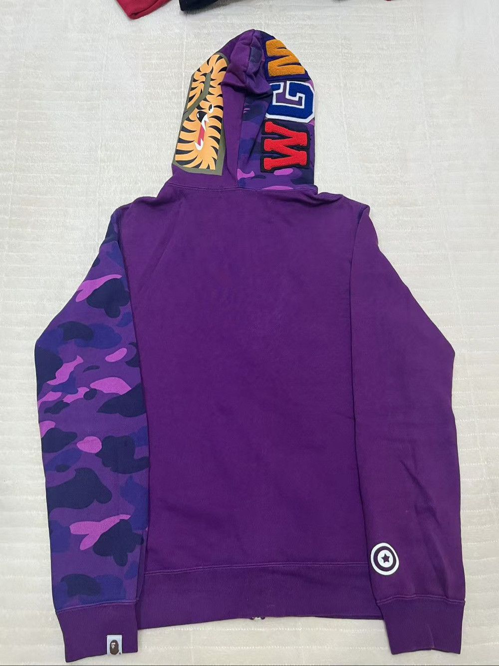 Bape A BATHING APE Purple Shark Hoodie Size S Size S / US 4 / IT 40 - 2 Thumbnail