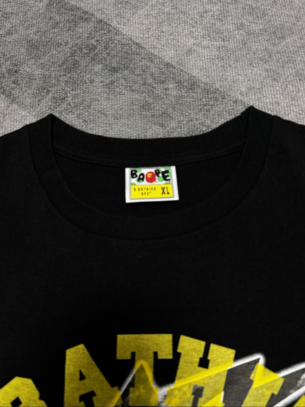 Bape A Bathing Ape Camo Helmet Ape T-Shirt Size XL Size US XL / EU 56 / 4 - 3 Thumbnail