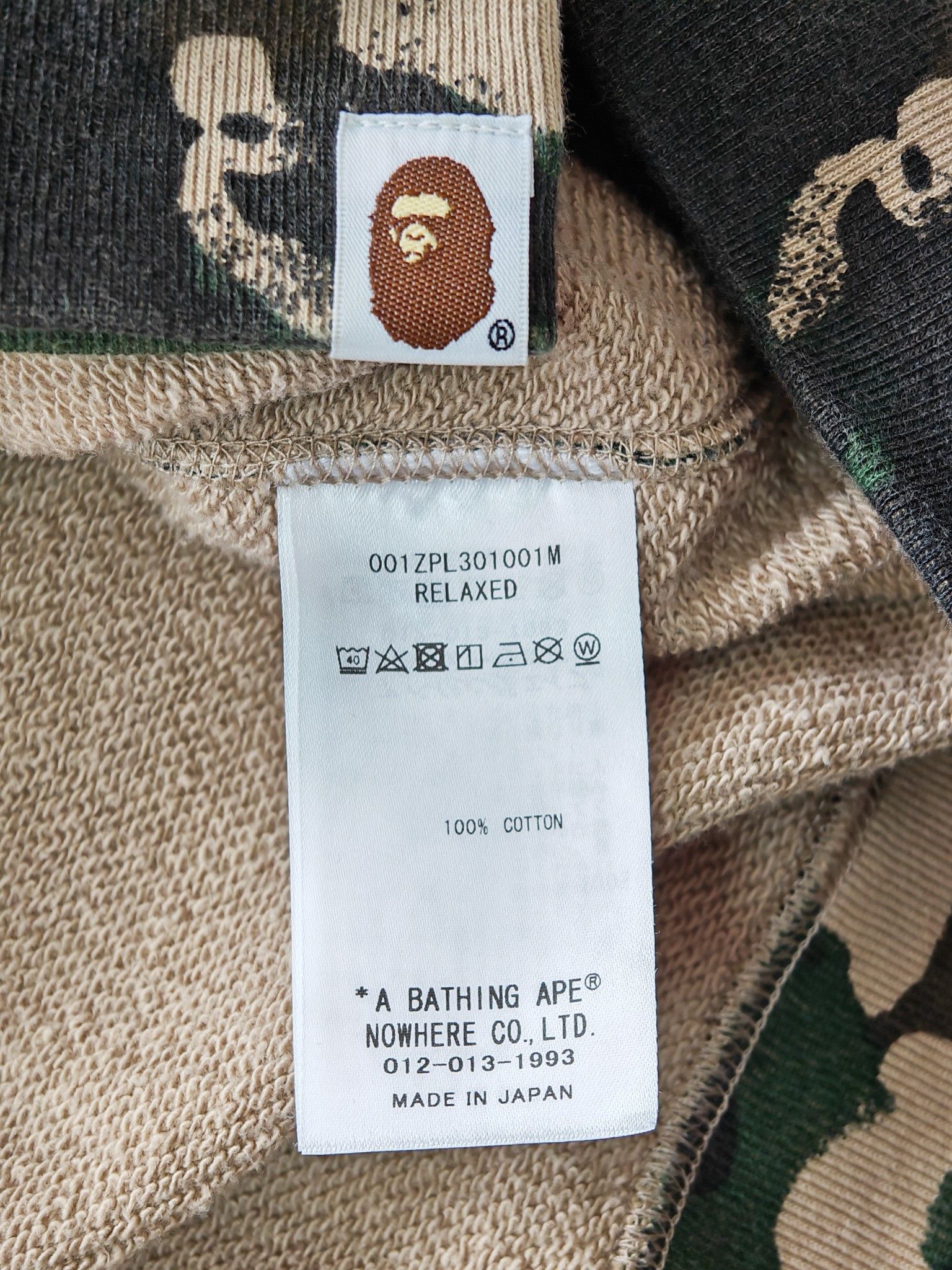 Bape A Bathing Ape Camo Shark Full Zip Hoodie Size XXL Size US XXL / EU 58 / 5 - 4 Thumbnail