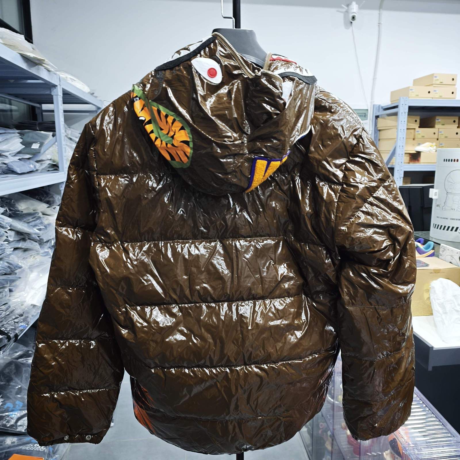 Bape A Bathing Ape Shark Puffer Down Jacket Size XXL Size US XXL / EU 58 / 5 - 2 Thumbnail