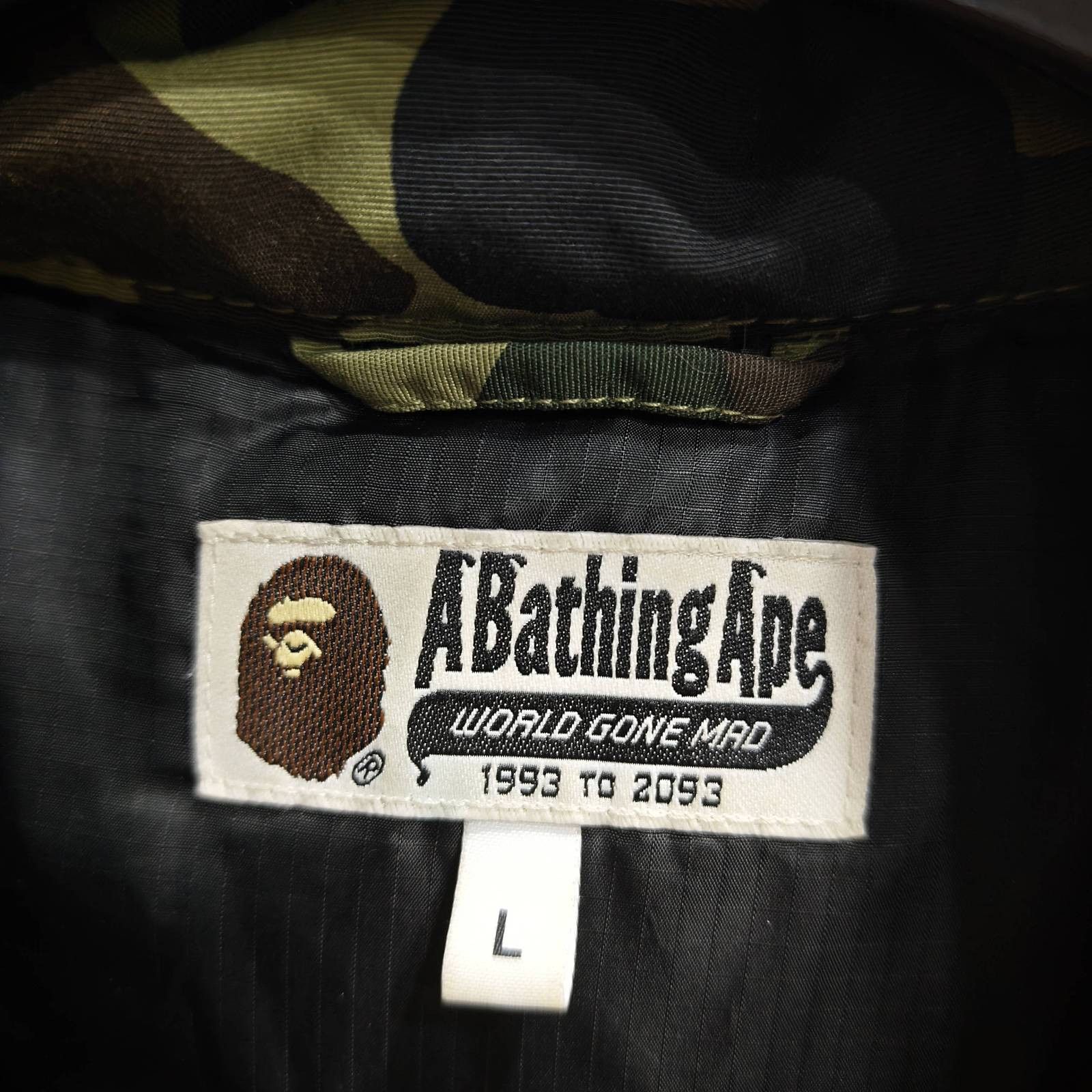 Bape A BATHING APE Camo Down Jacket Size L Size US L / EU 52-54 / 3 - 3 Thumbnail