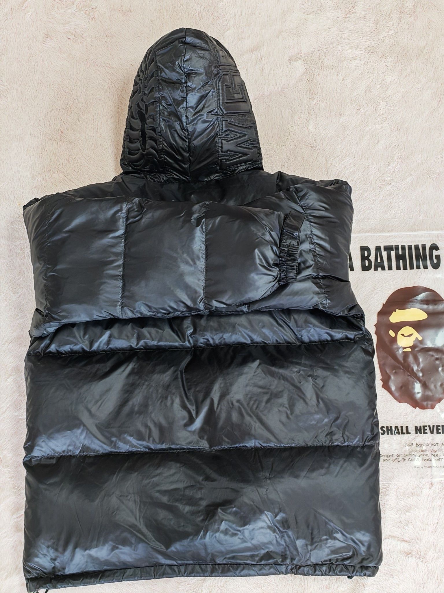 Bape A Bathing Ape Shark Puffer Jacket Size M Size US M / EU 48-50 / 2 - 2 Thumbnail