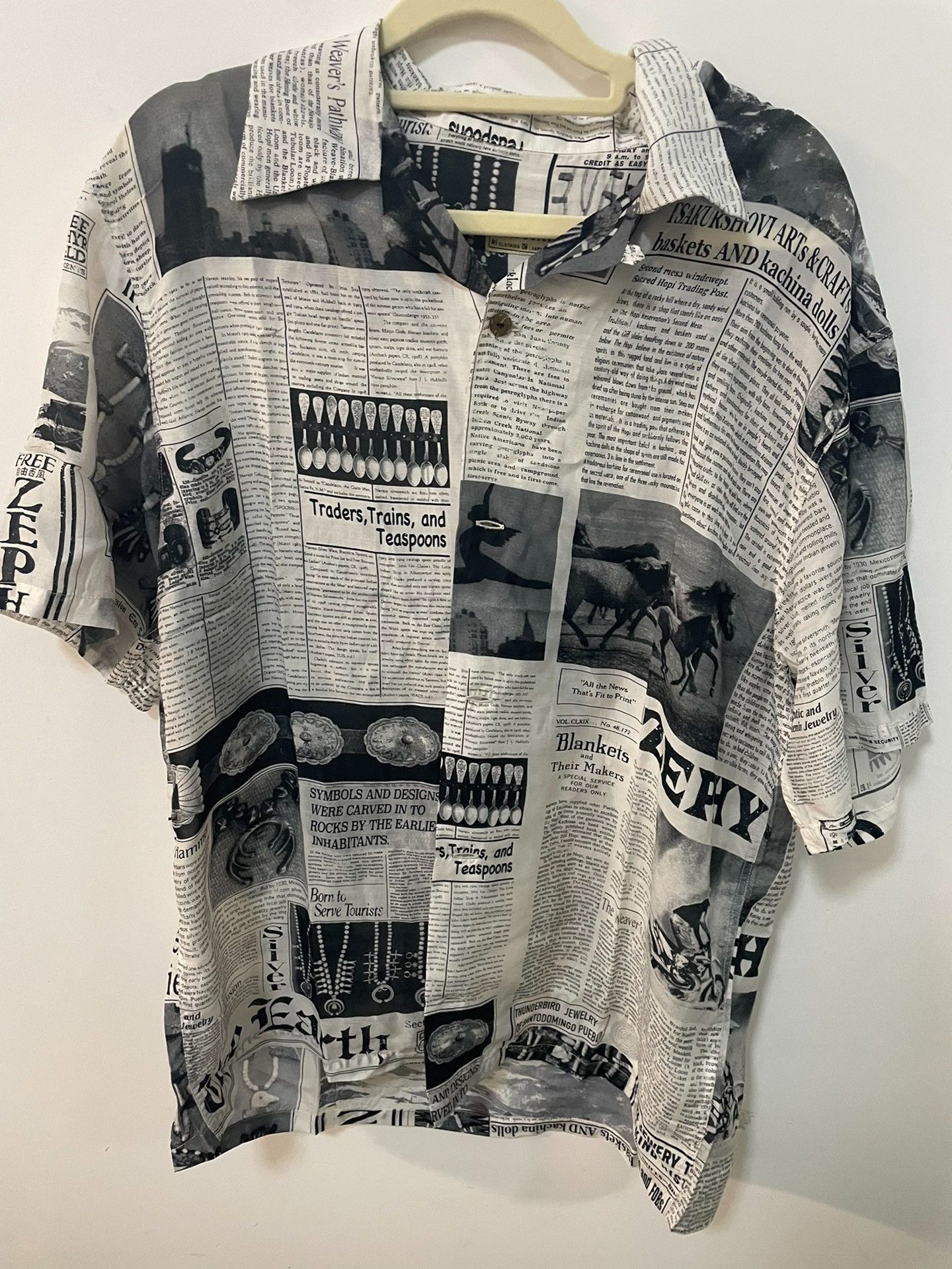 Kapital KAPITAL 23SS Pueblo Newspaper Silk Aloha Shirt Size US XL / EU 56 / 4 - 4 Thumbnail